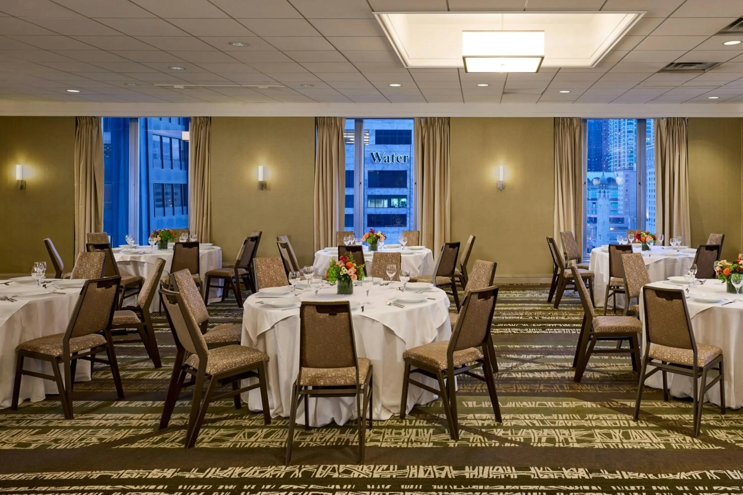 Meeting/conference room in The Westin Michigan Avenue Chicago