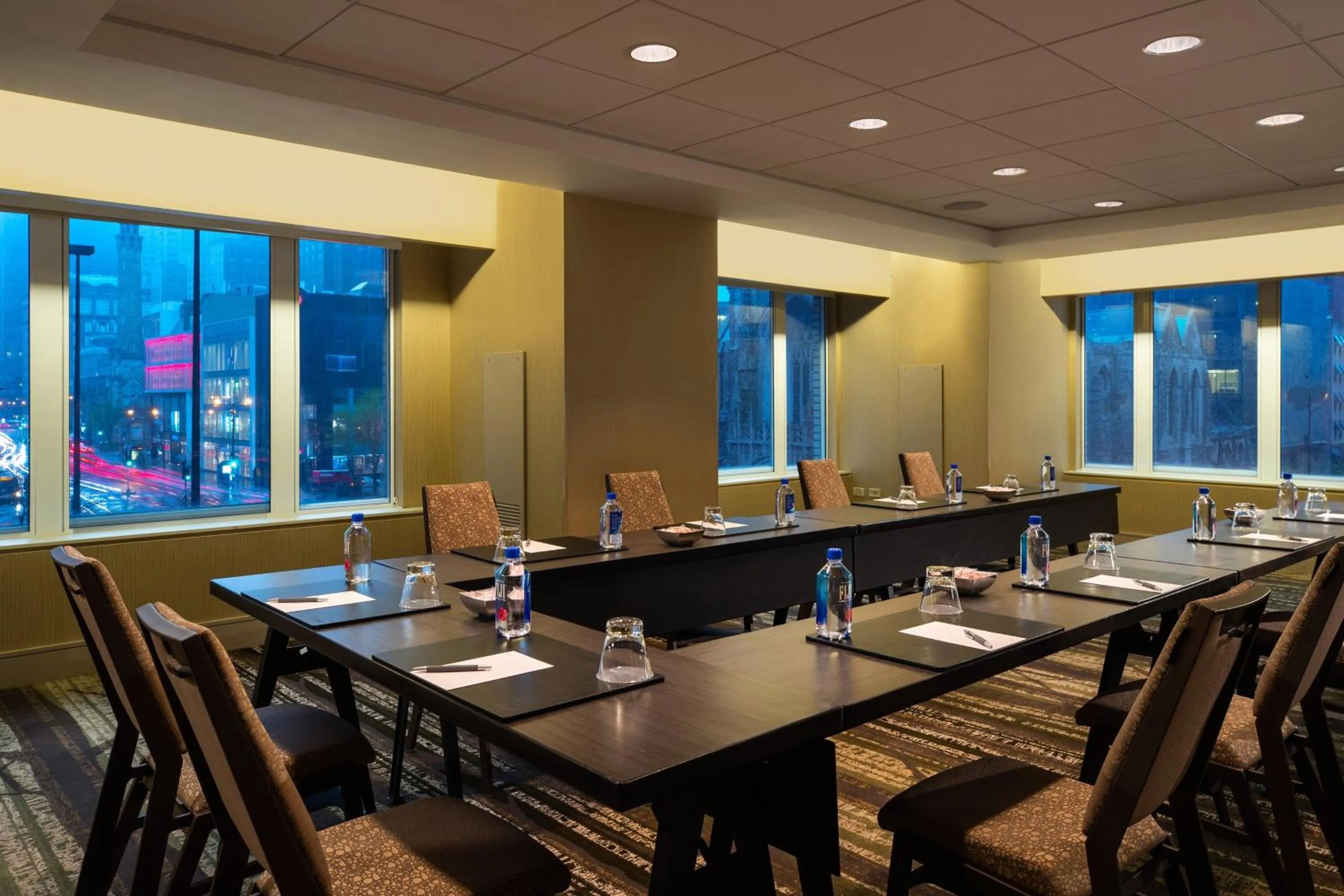 Meeting/conference room in The Westin Michigan Avenue Chicago