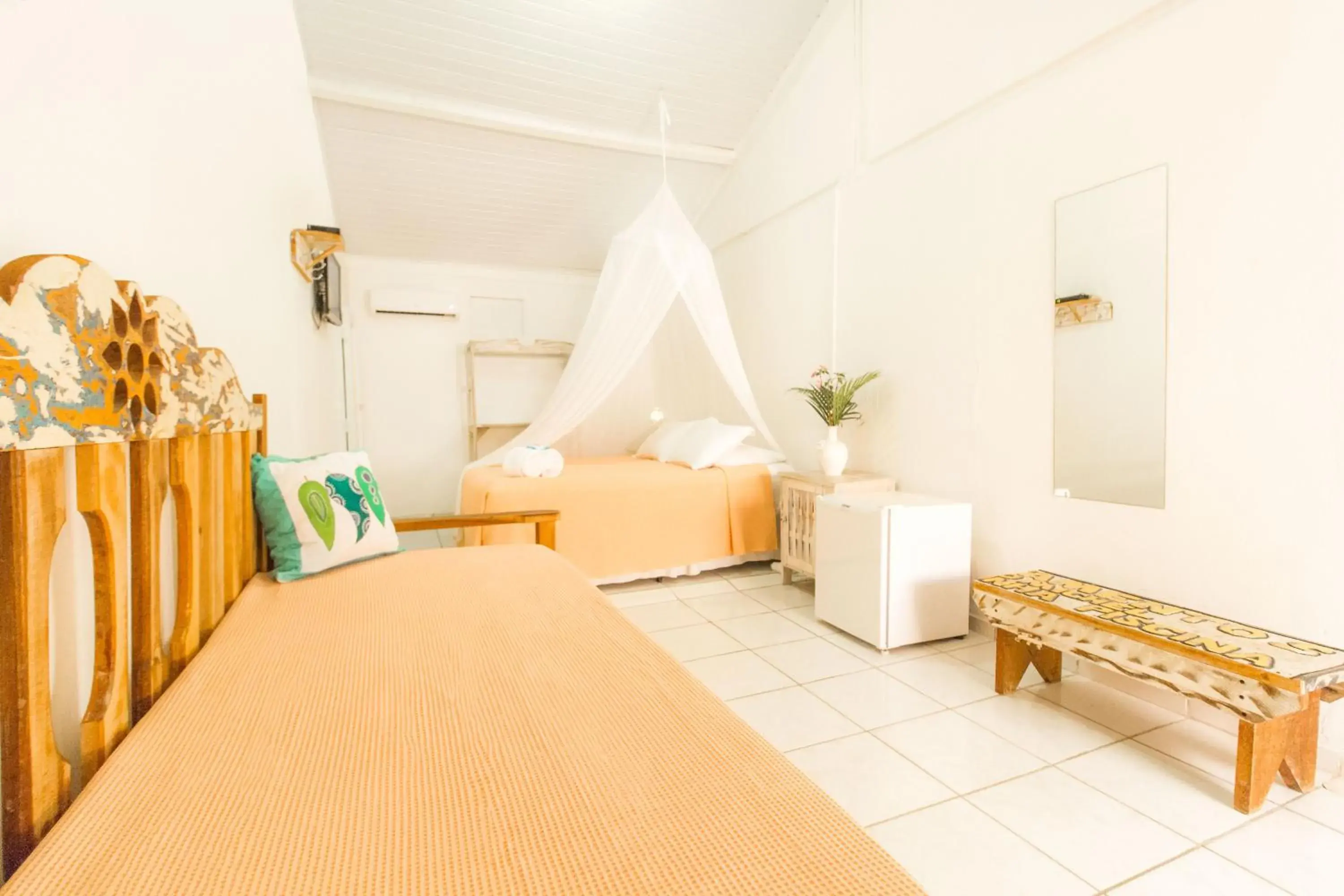 Triple Room in Pousada Viver a Vida Triple Room in Pousada Viver a Vida