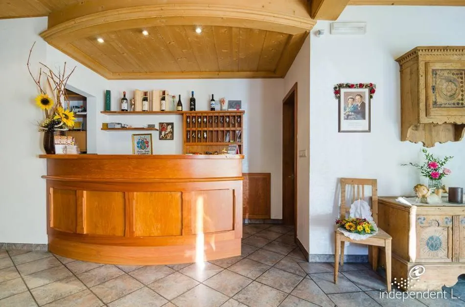 Decorative detail in Hotel Pfandleralm