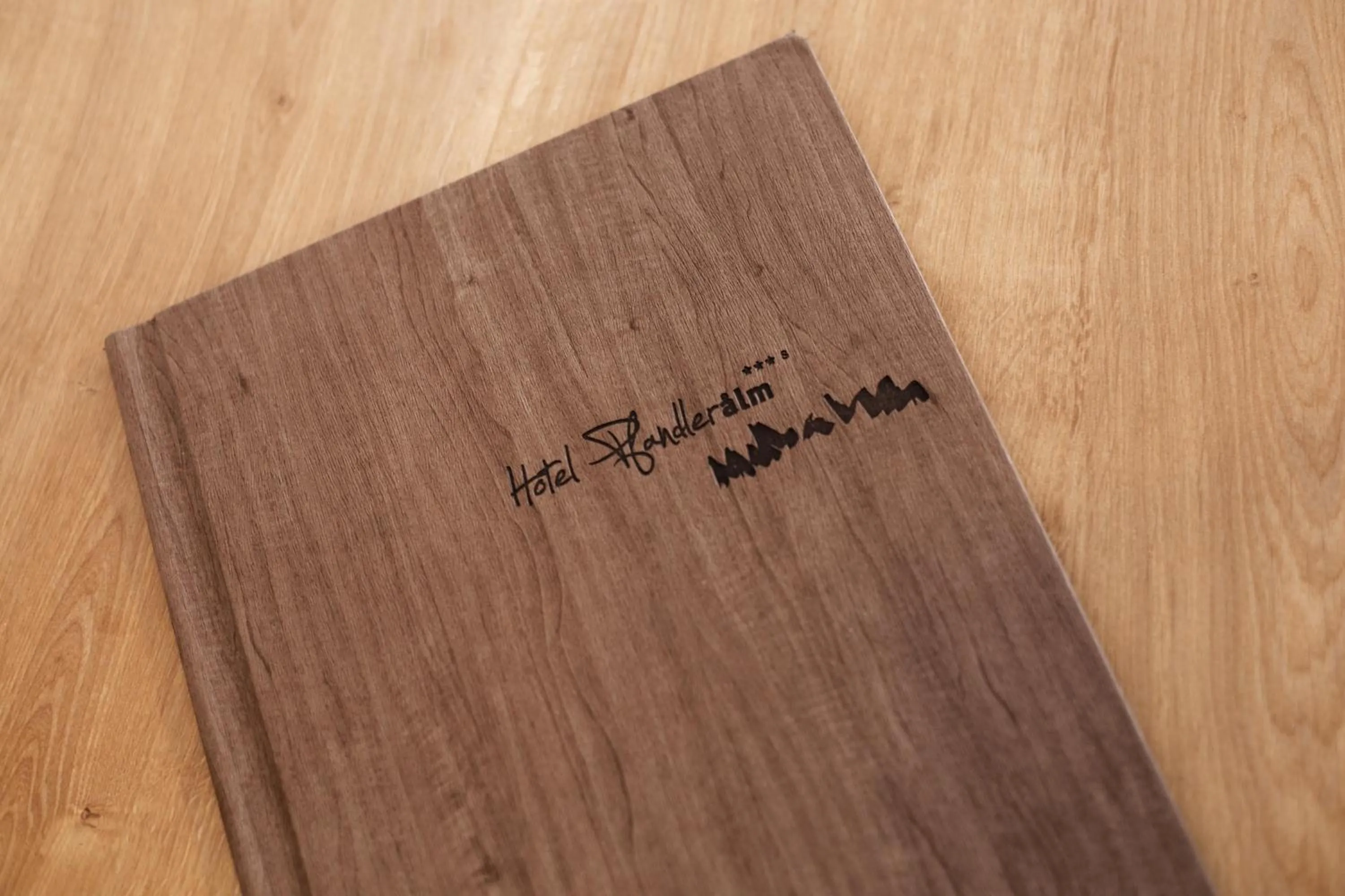 Logo/Certificate/Sign in Hotel Pfandleralm