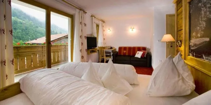 Bedroom, Bed in Hotel Pfandleralm