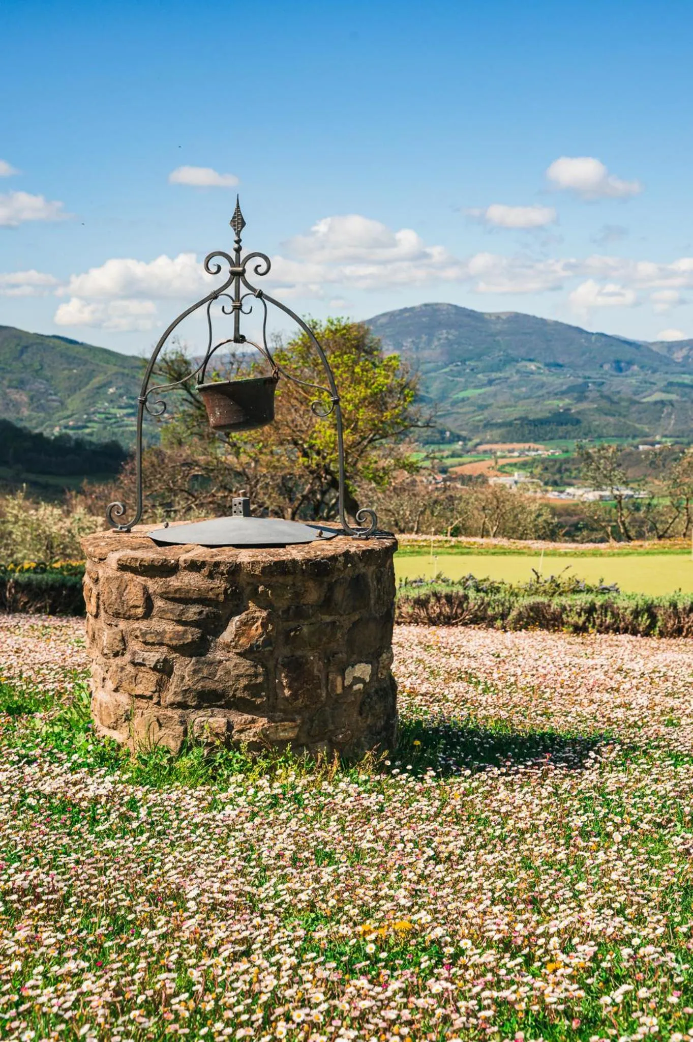 Spring in Nikis Resort