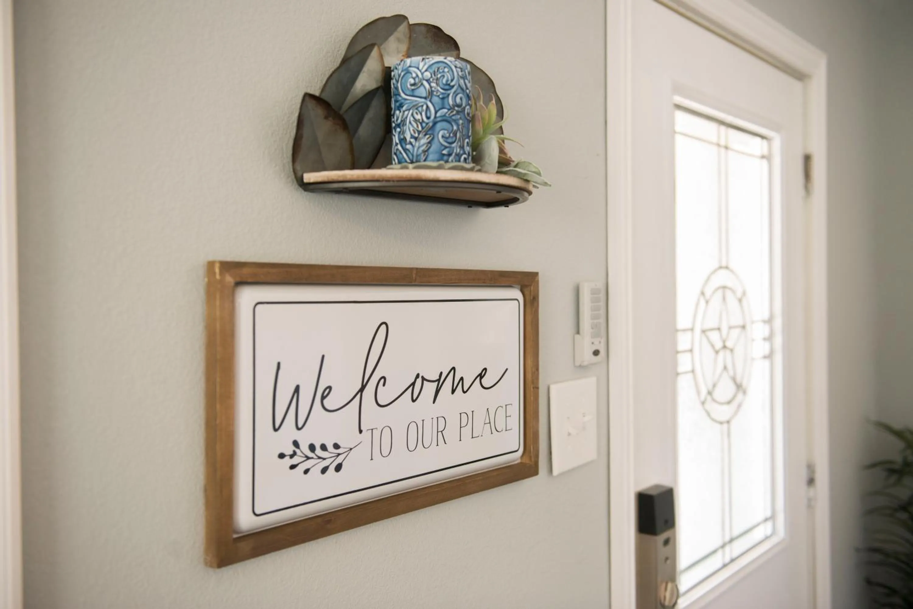 Walk to the Silos! 3 Bed 1960's Bungalow near Baylor