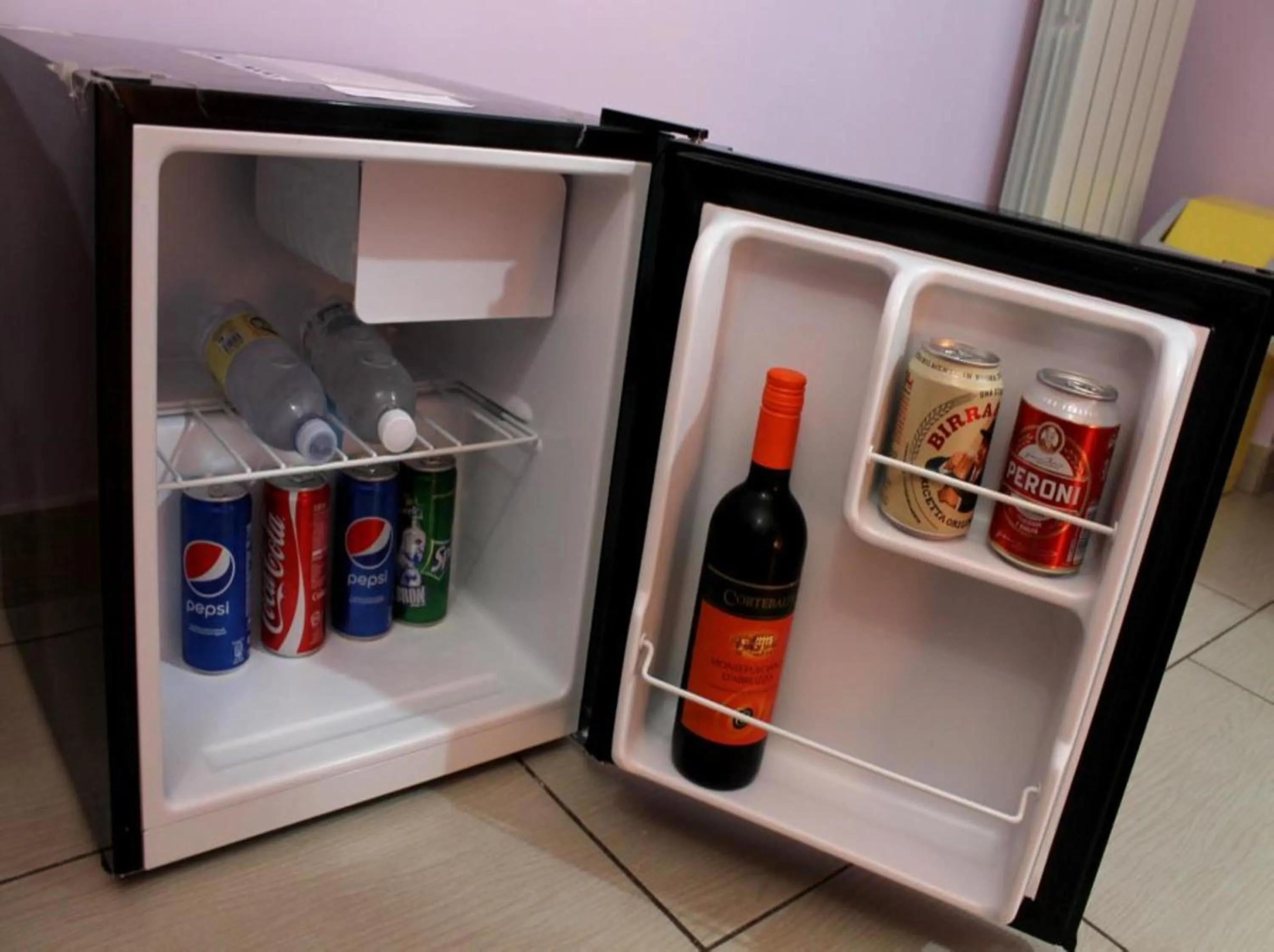 oven in B&B Roma Castle Termini