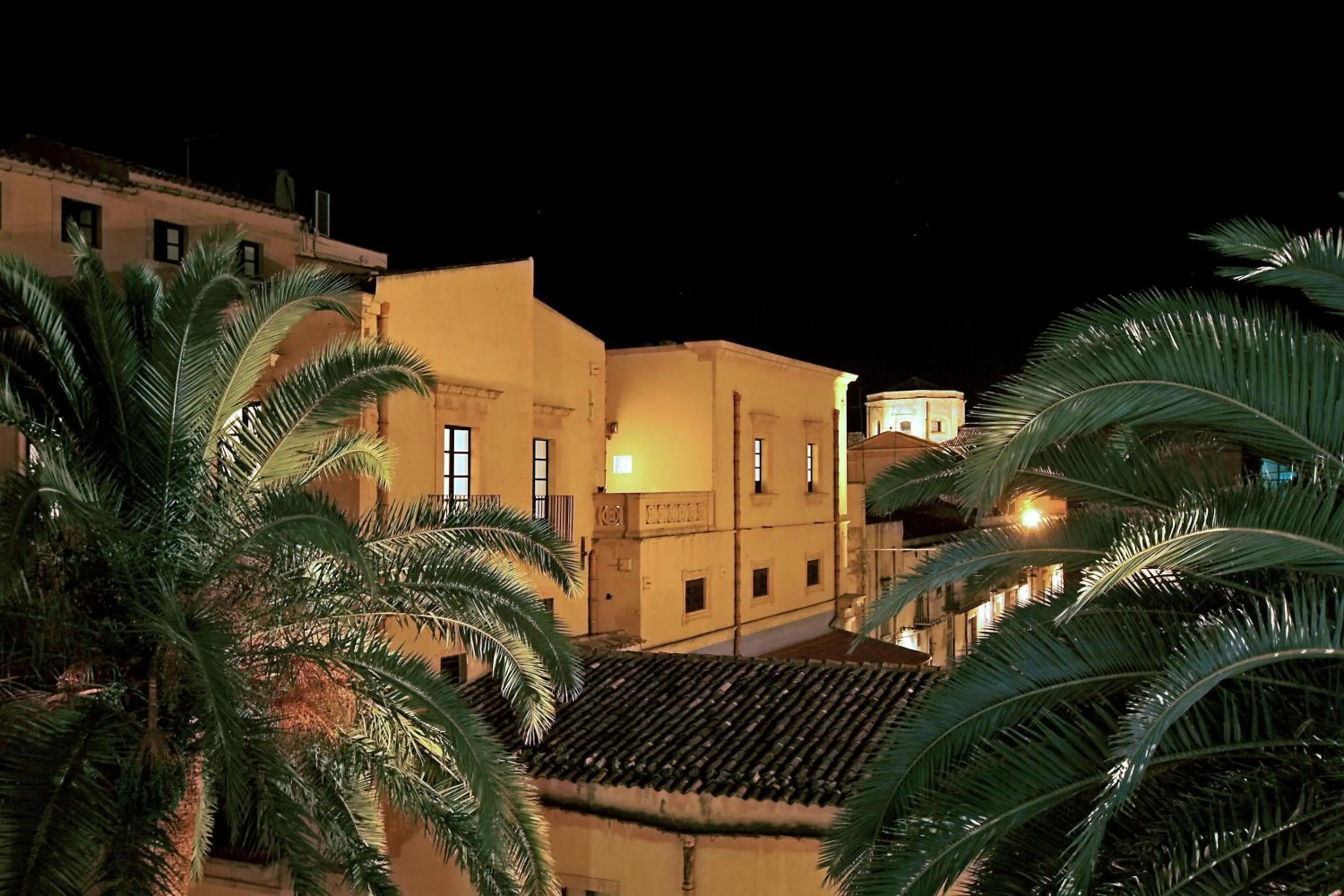 Facade/entrance in Seven Rooms Villadorata