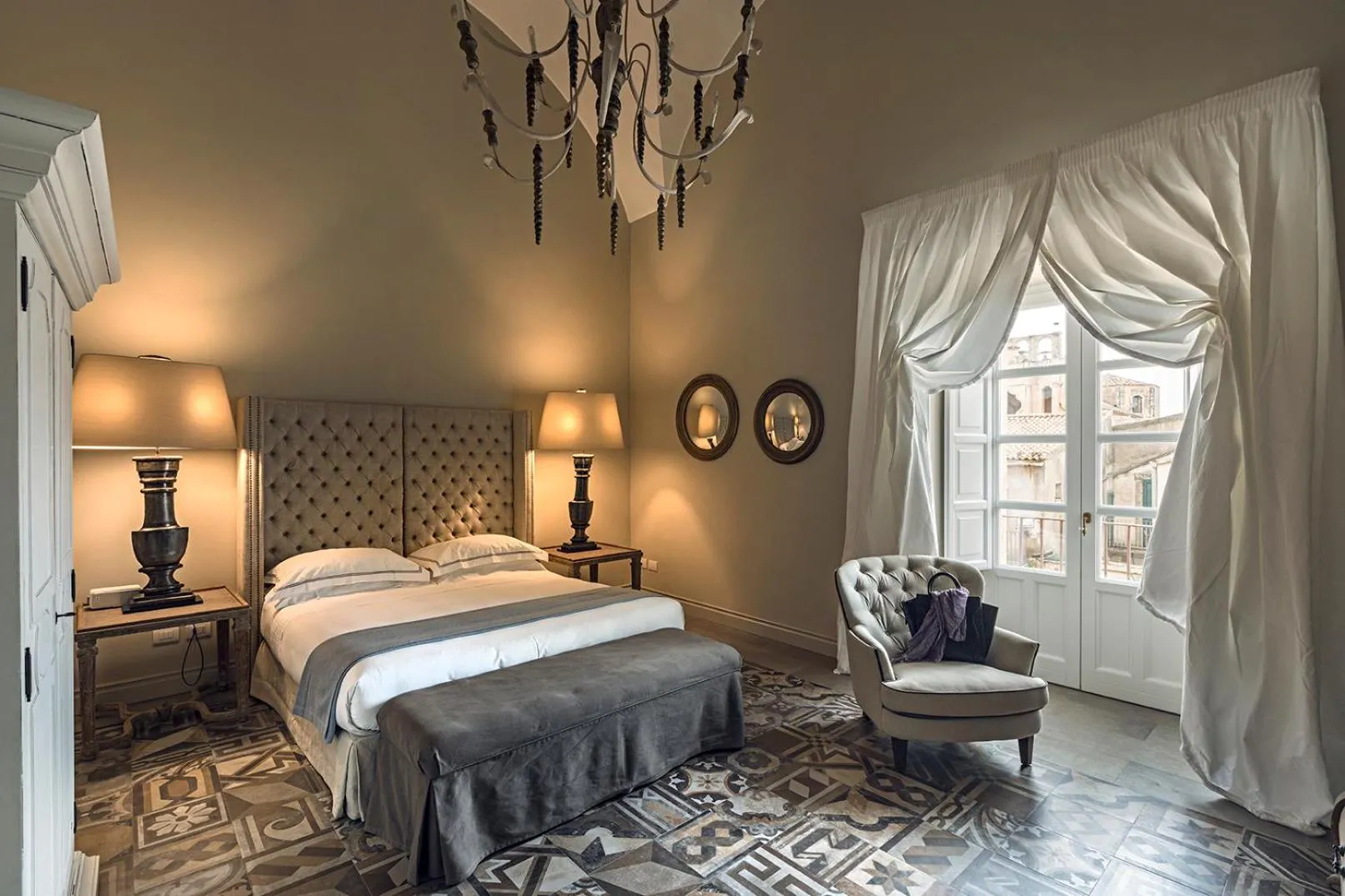 Bed in Seven Rooms Villadorata
