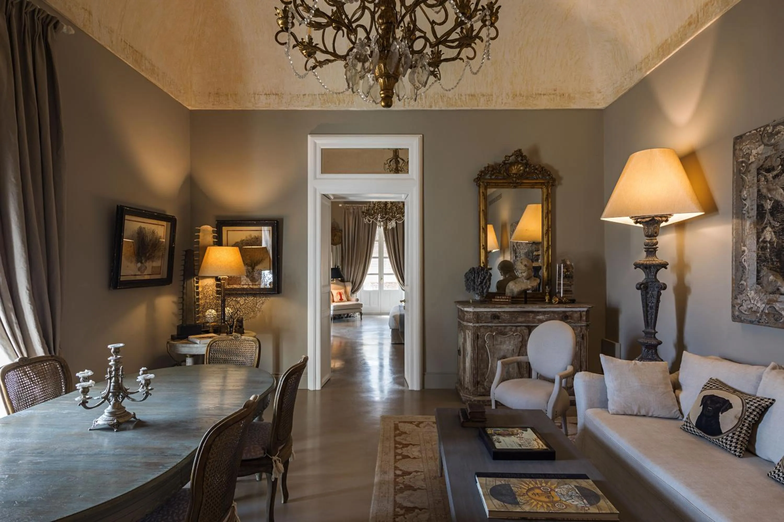 Bed in Seven Rooms Villadorata