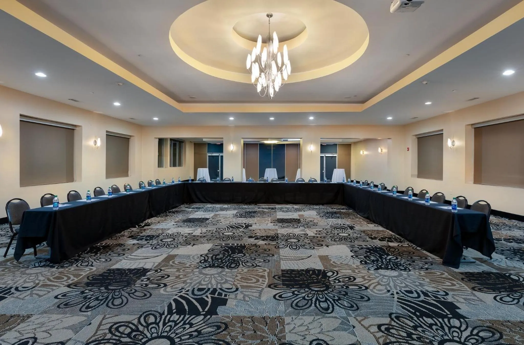 Meeting/conference room in Holiday Inn Express & Suites - Atlanta Downtown by IHG