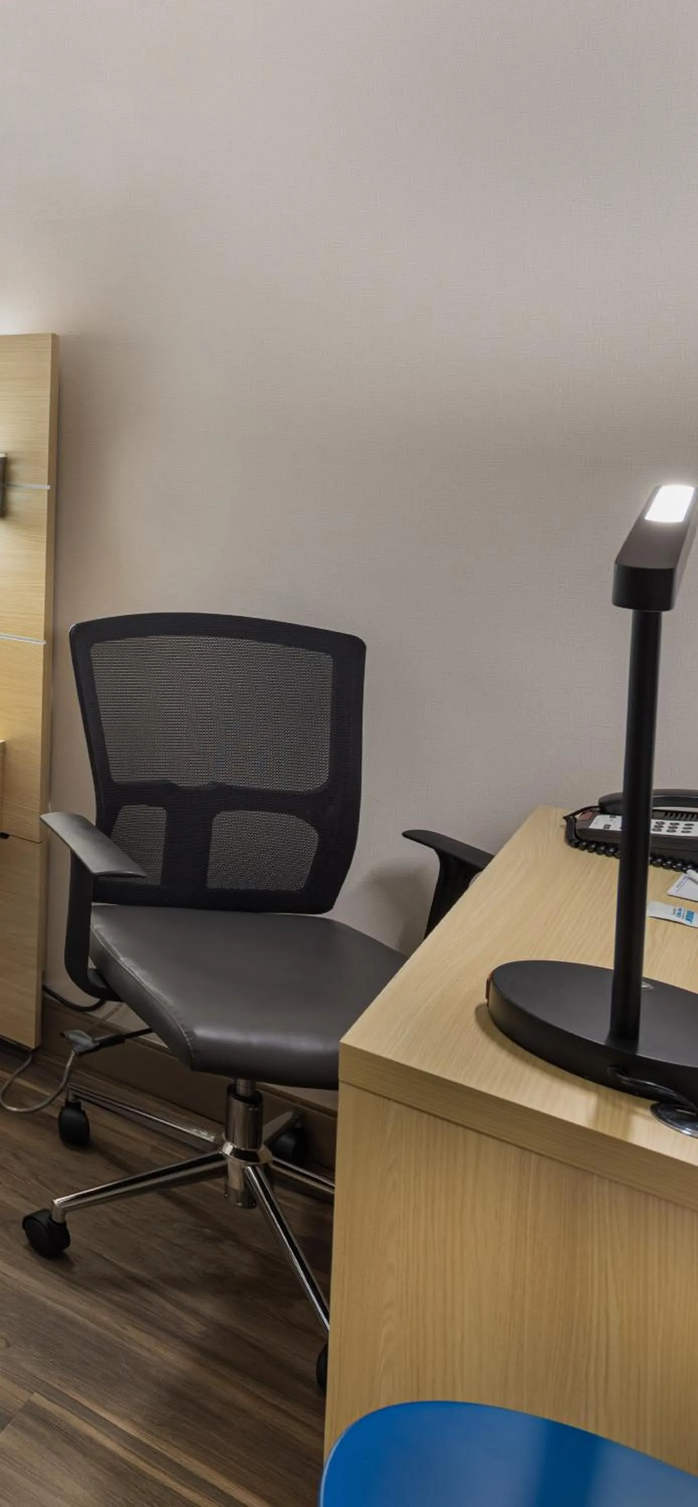 Standard Queen Room with City View - High Floor in Holiday Inn Express & Suites - Atlanta Downtown by IHG