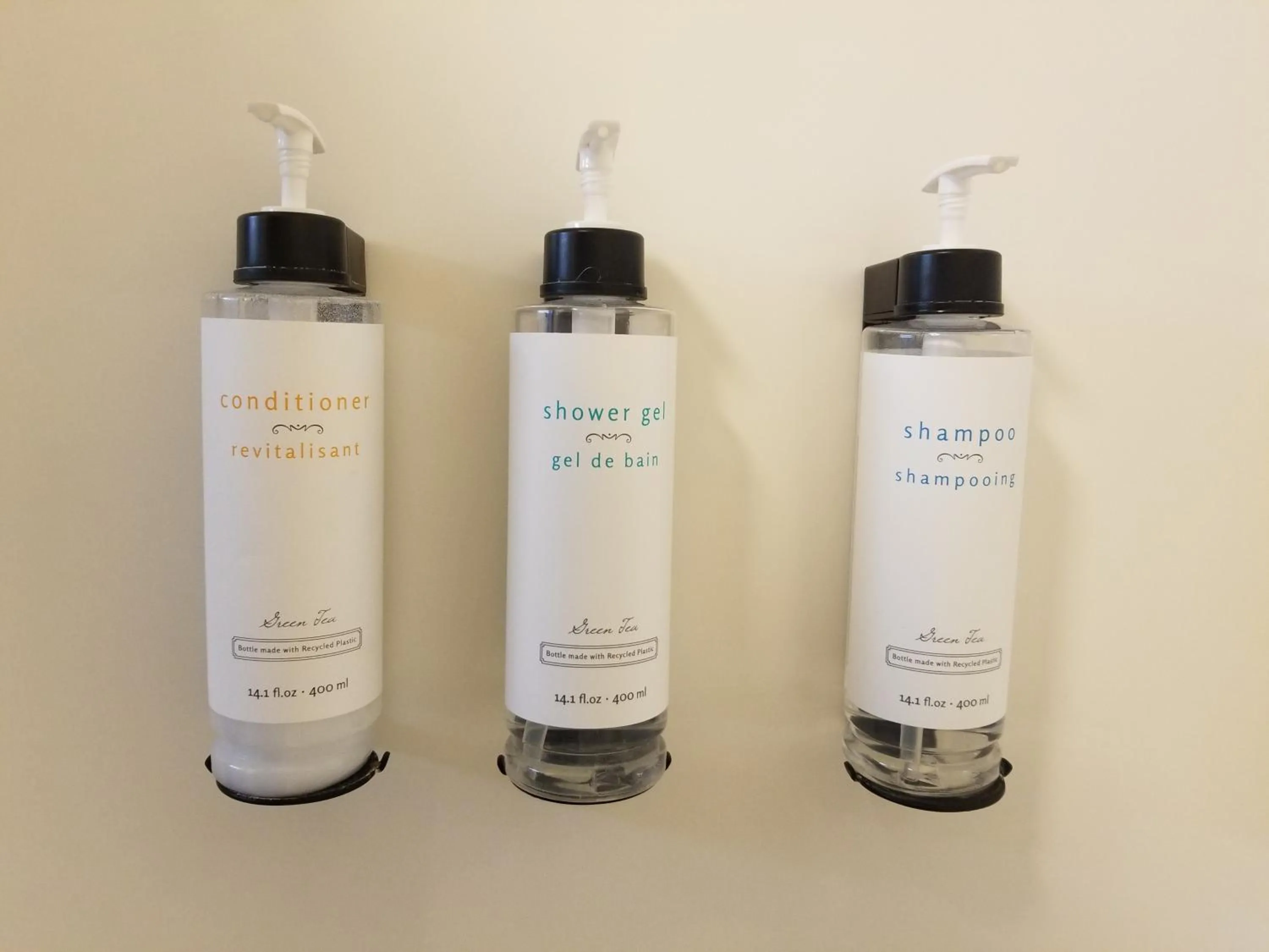 Bathroom in Joys Inn Innisfail, AB