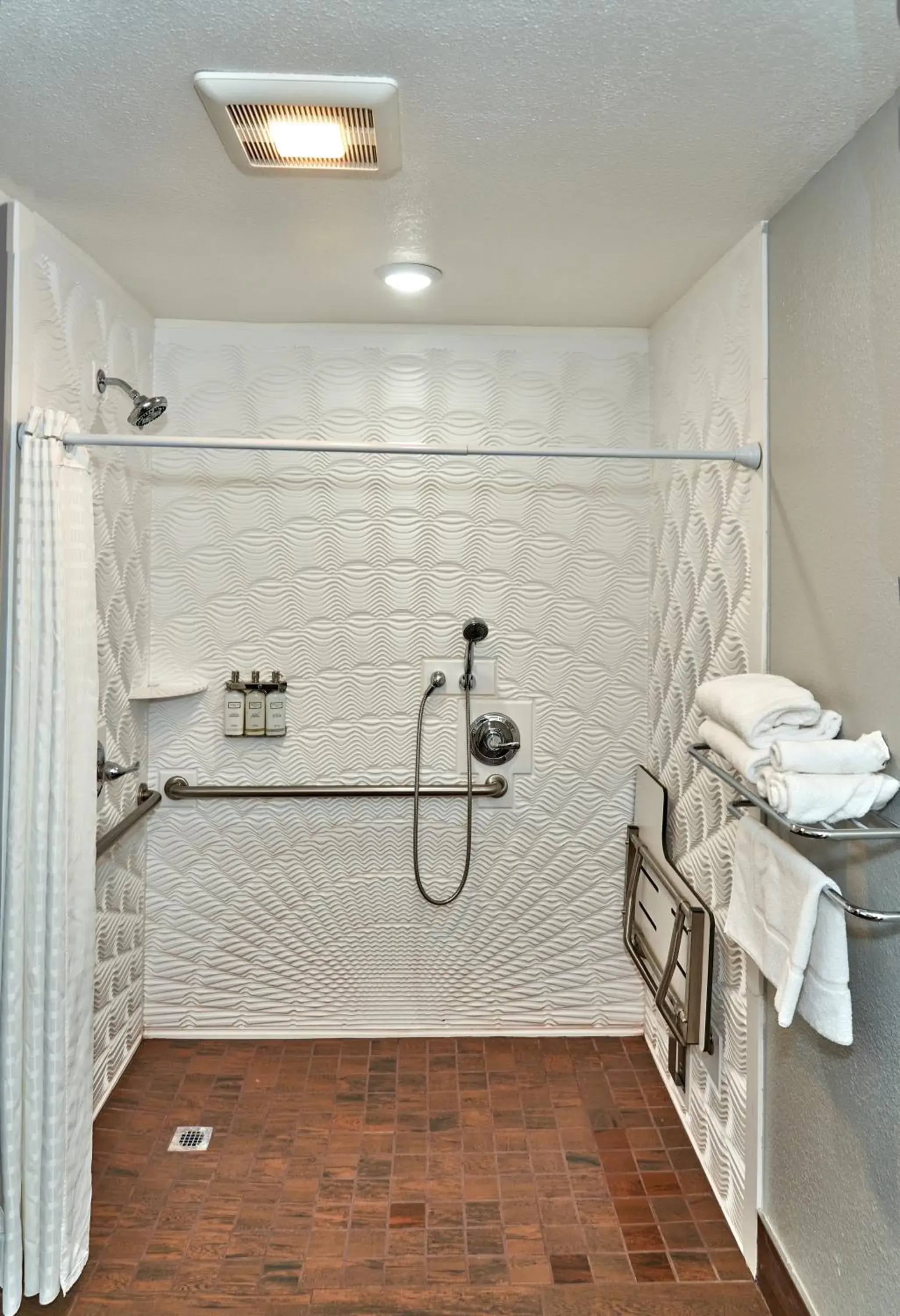 King Room with Roll-In Shower - Disability Access in Hotel Aria King Room with Roll-In Shower - Disability Access in Hotel Aria