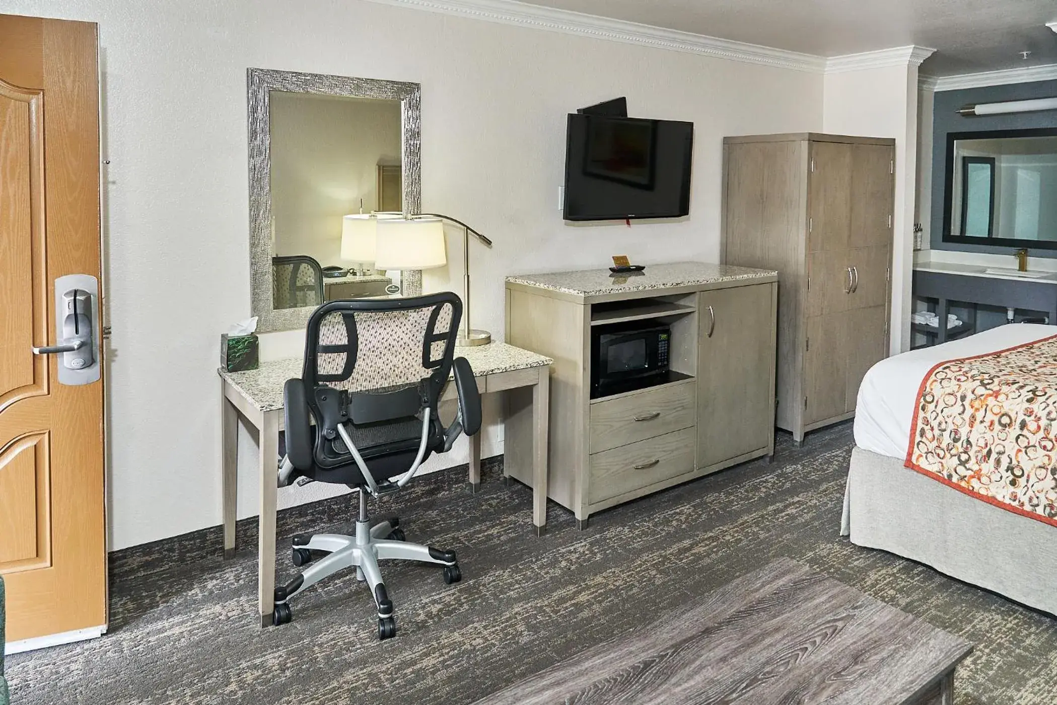 Queen Room in Hotel Aria Queen Room in Hotel Aria