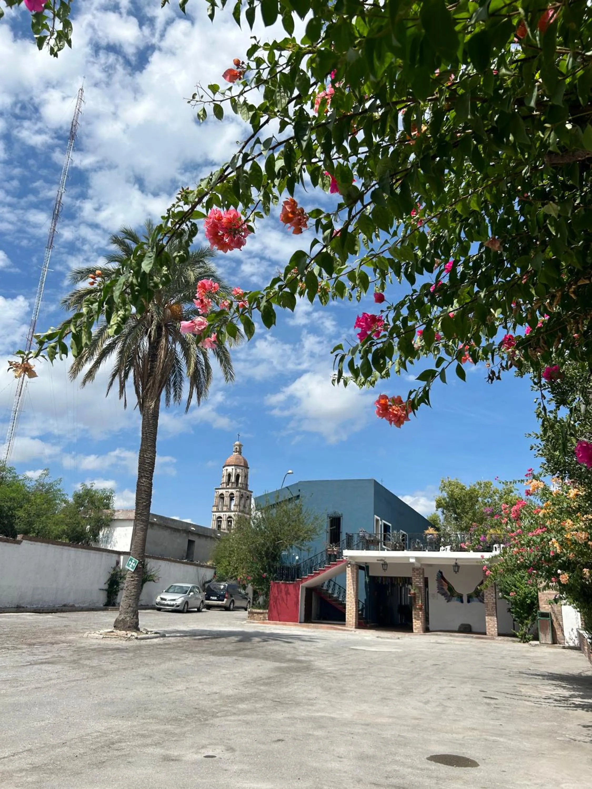 Property building in Hotel Olimpia Centro Histórico