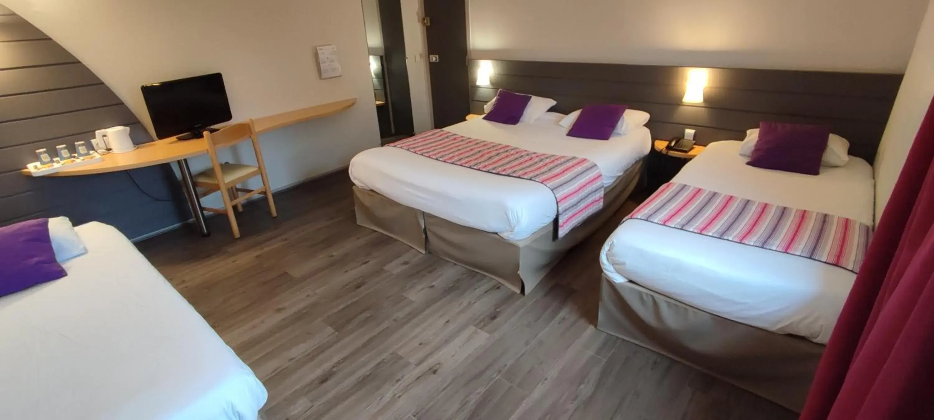 Photo of the whole room, Bed in Kyriad Orthez Photo of the whole room, Bed in Kyriad Orthez