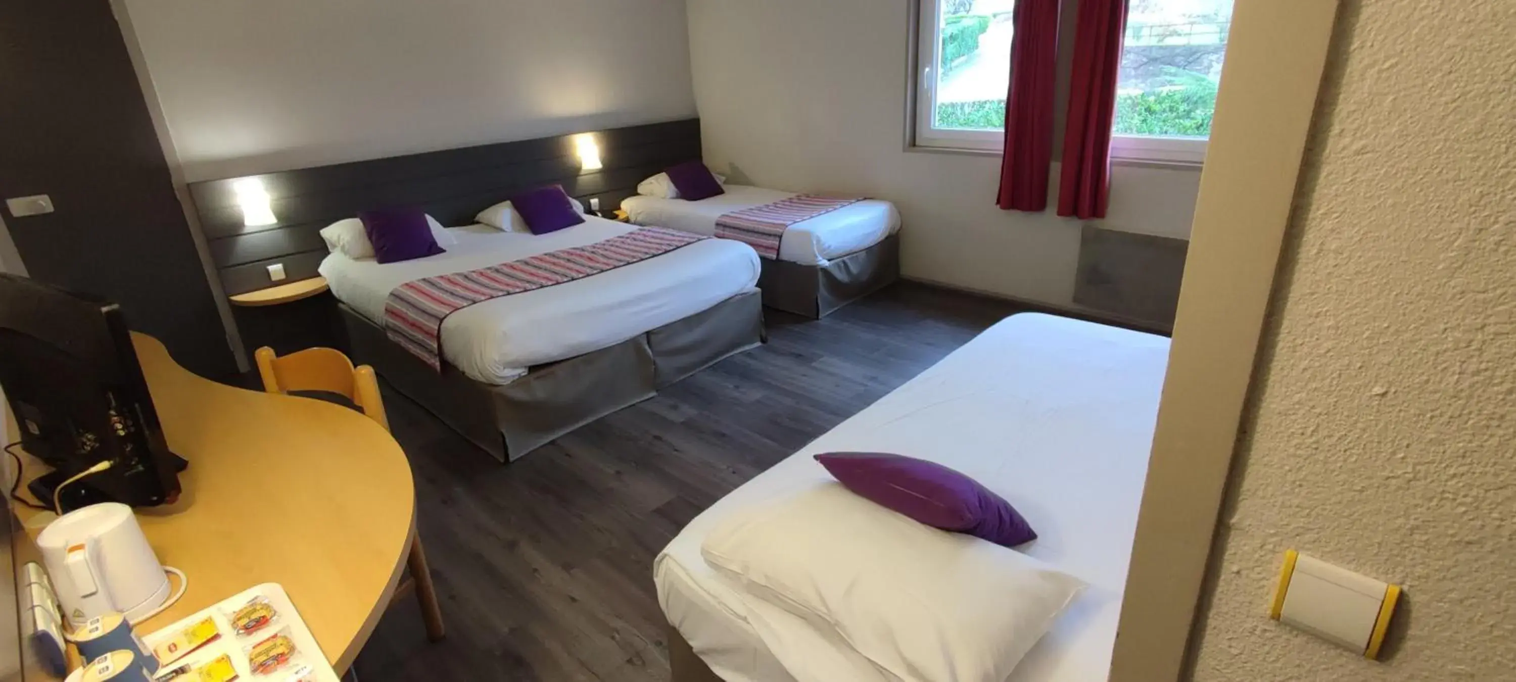 Photo of the whole room, Bed in Kyriad Orthez Photo of the whole room, Bed in Kyriad Orthez