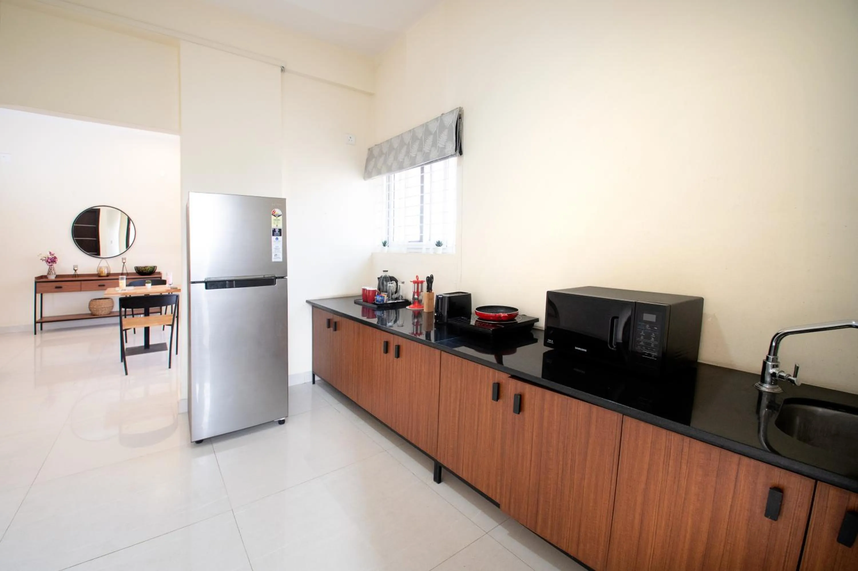 Kitchen or kitchenette in Purple Cloud Urban