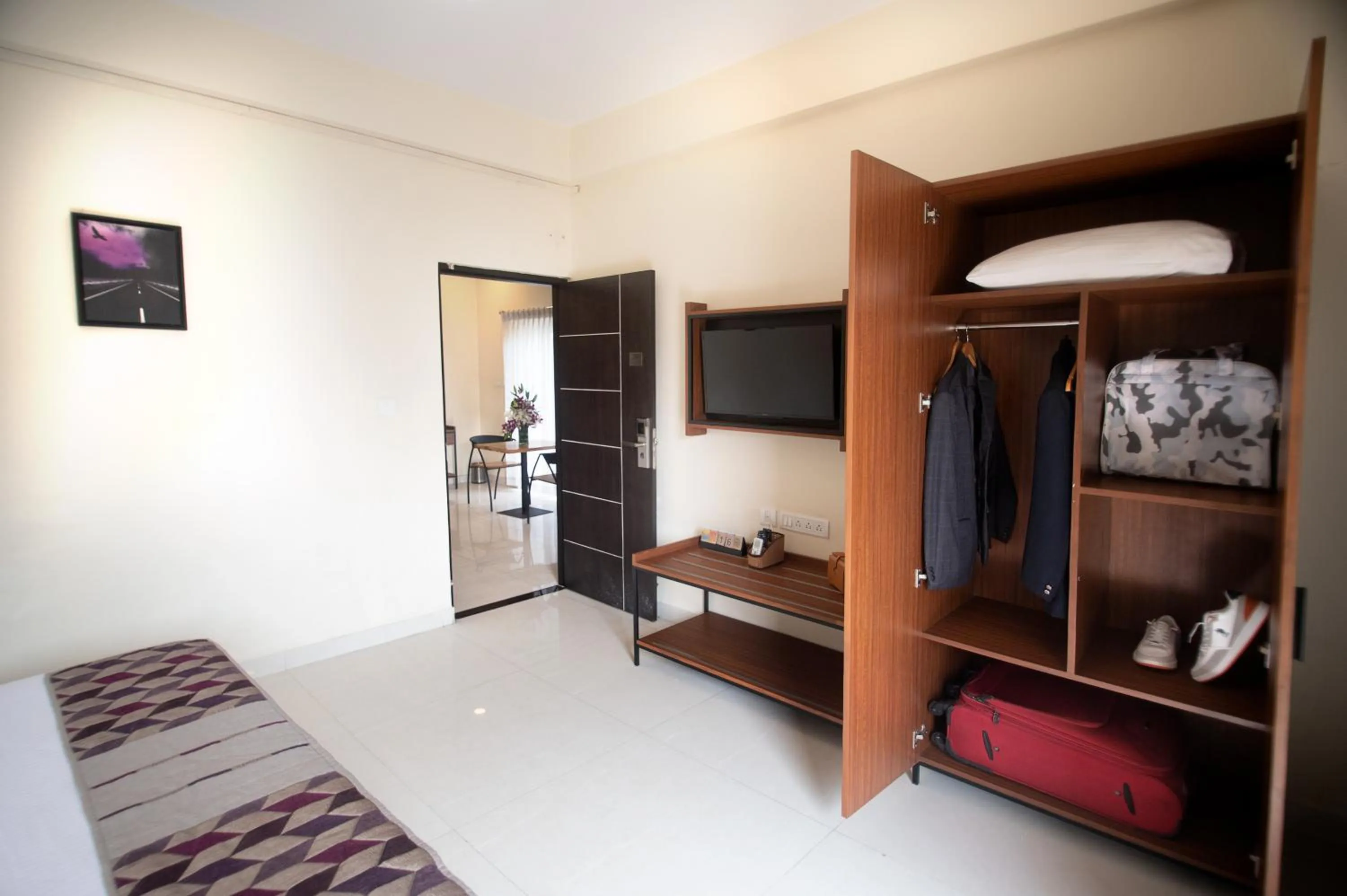 wardrobe in Purple Cloud Urban