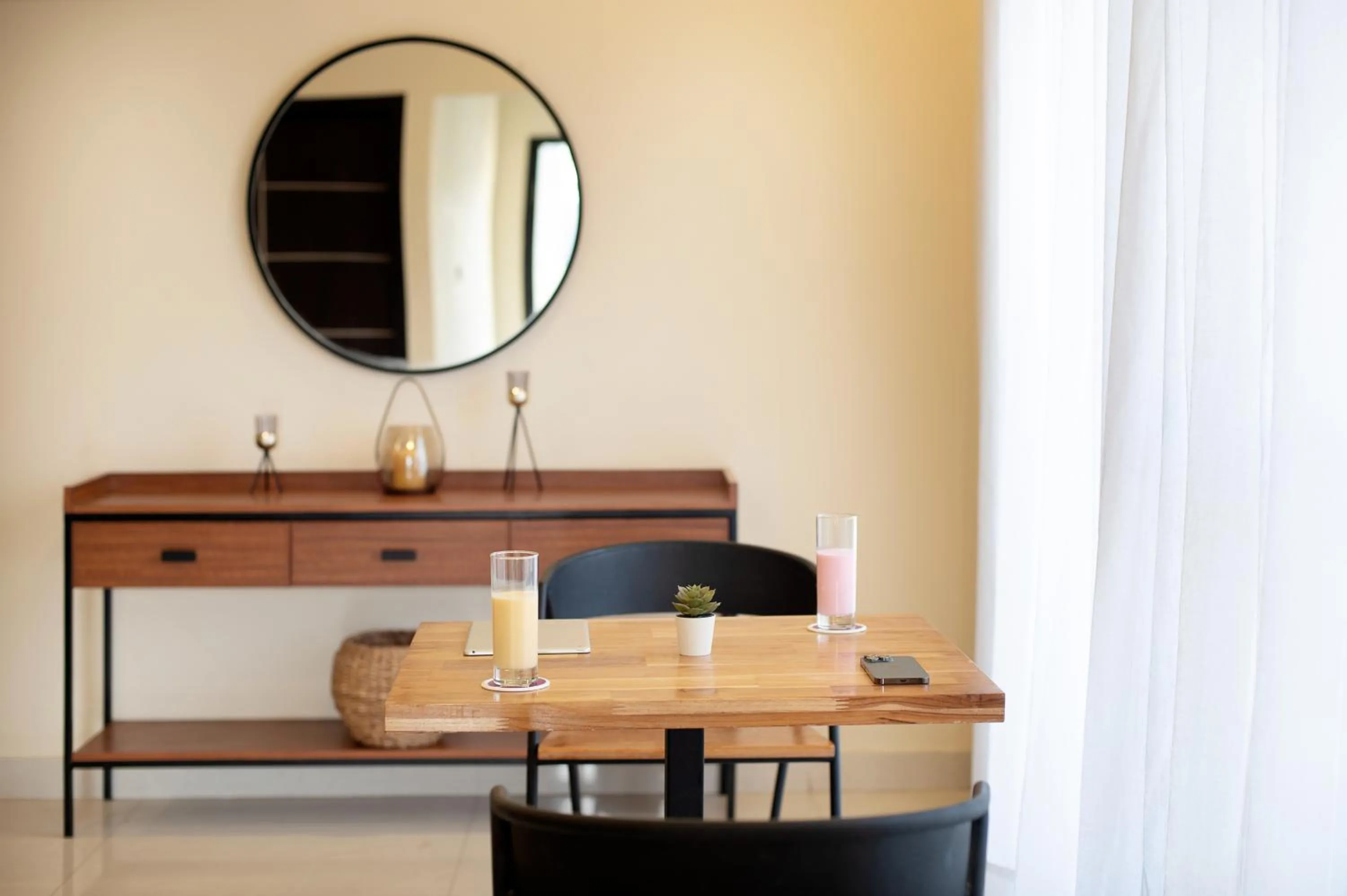 hair dresser in Purple Cloud Urban