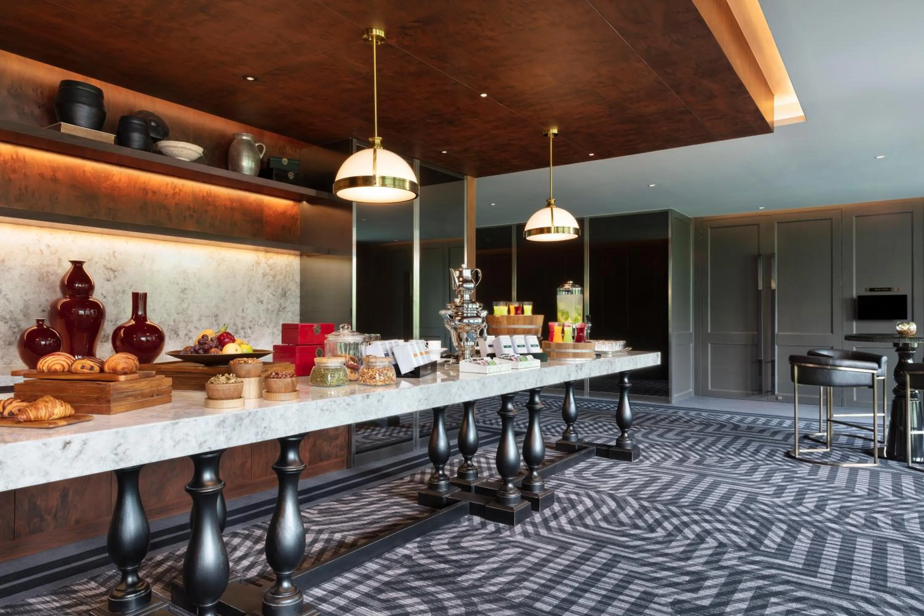 Business facilities in Sindhorn Kempinski Hotel Bangkok