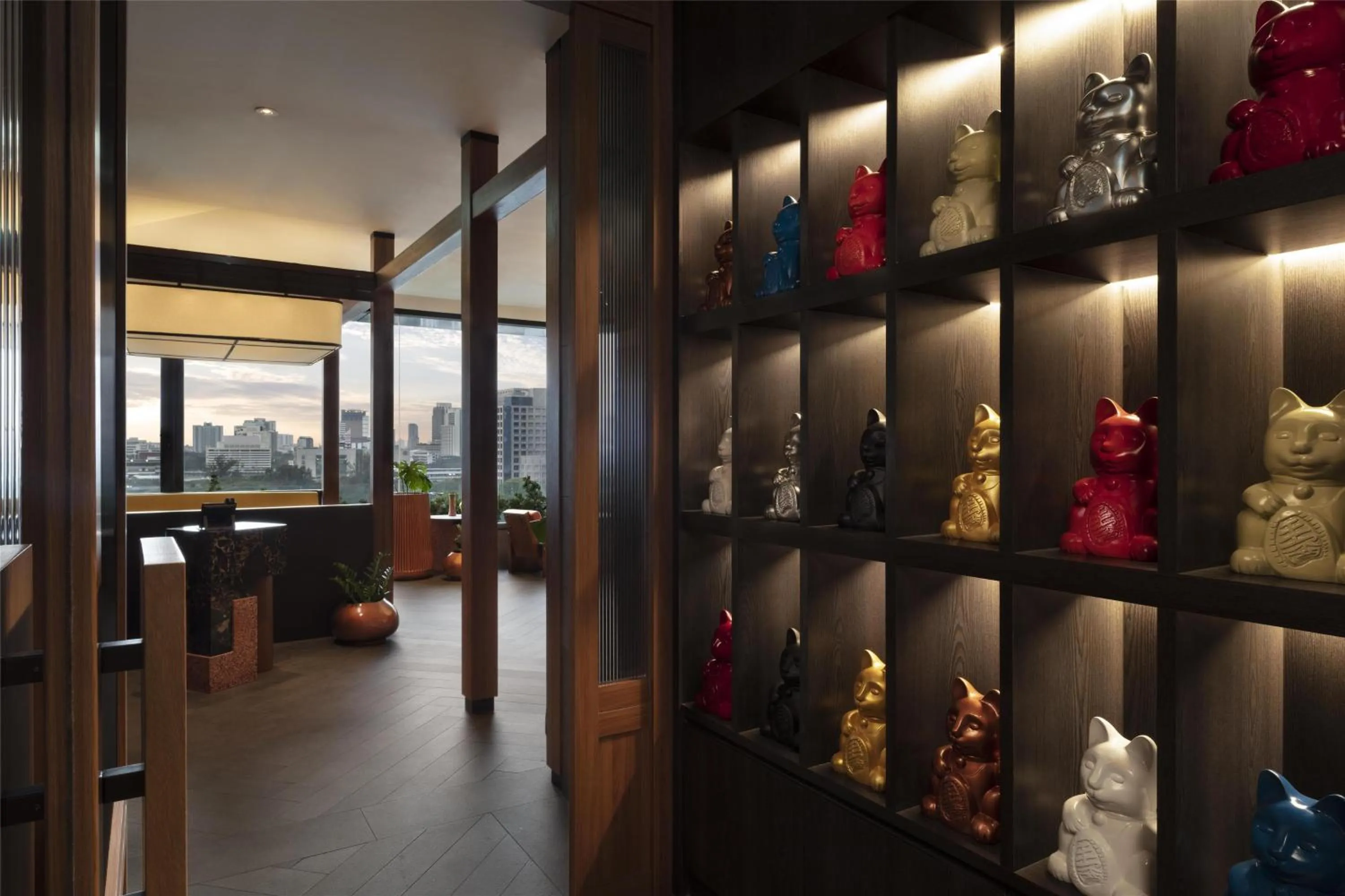 Restaurant/places to eat in Sindhorn Kempinski Hotel Bangkok