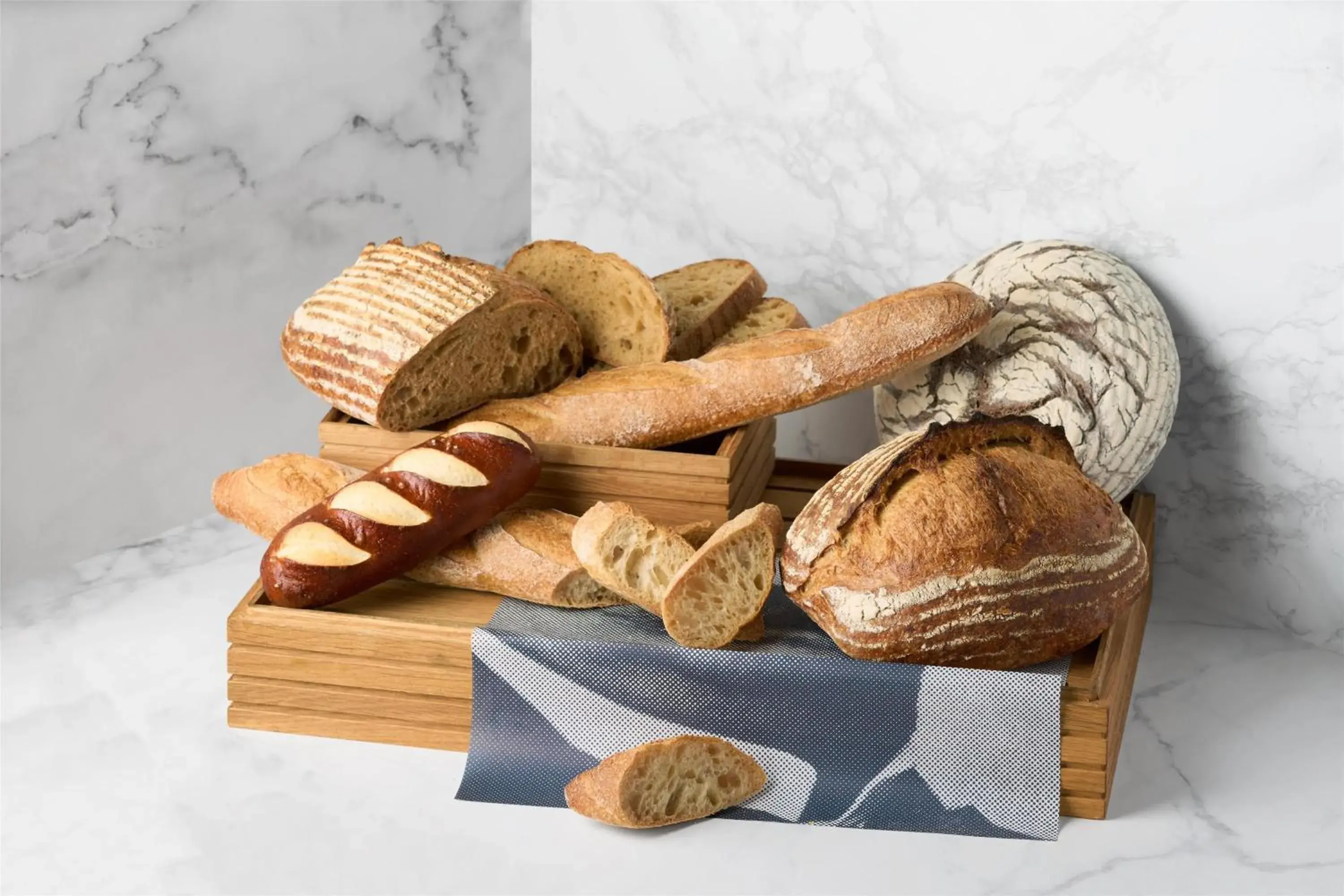 Restaurant/places to eat in Sindhorn Kempinski Hotel Bangkok Restaurant/places to eat in Sindhorn Kempinski Hotel Bangkok