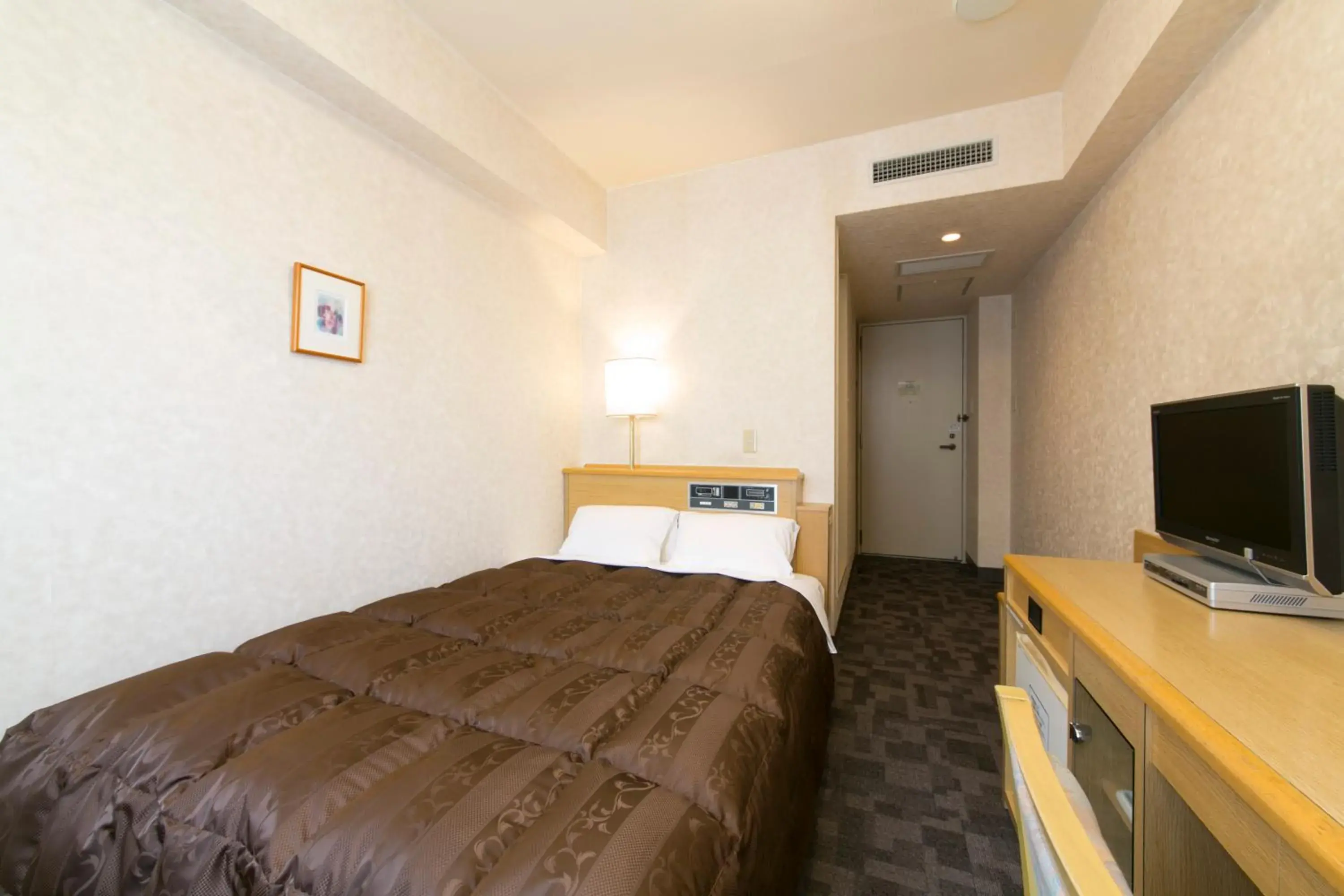 Double Room - Non-Smoking in Kuwana Green Hotel Double Room - Non-Smoking in Kuwana Green Hotel