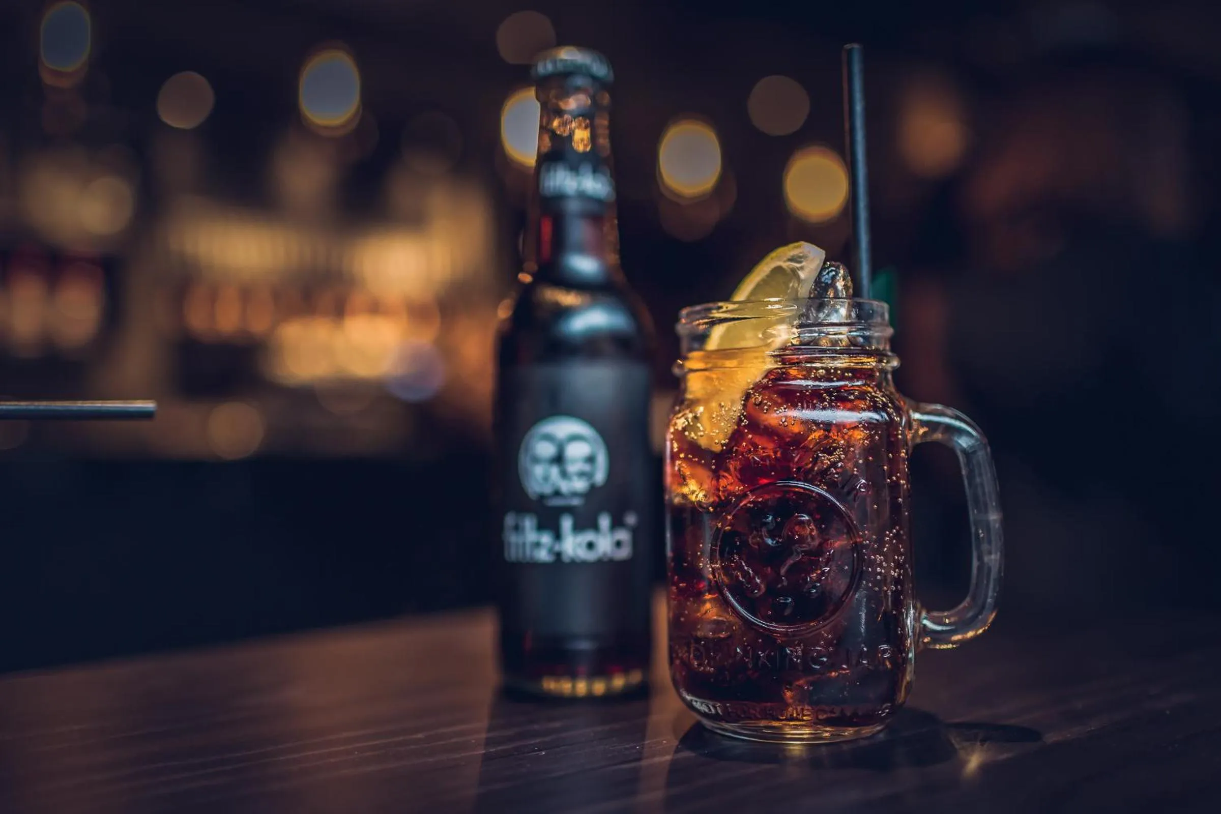 Lounge or bar in Revier Mountain Lodge Adelboden