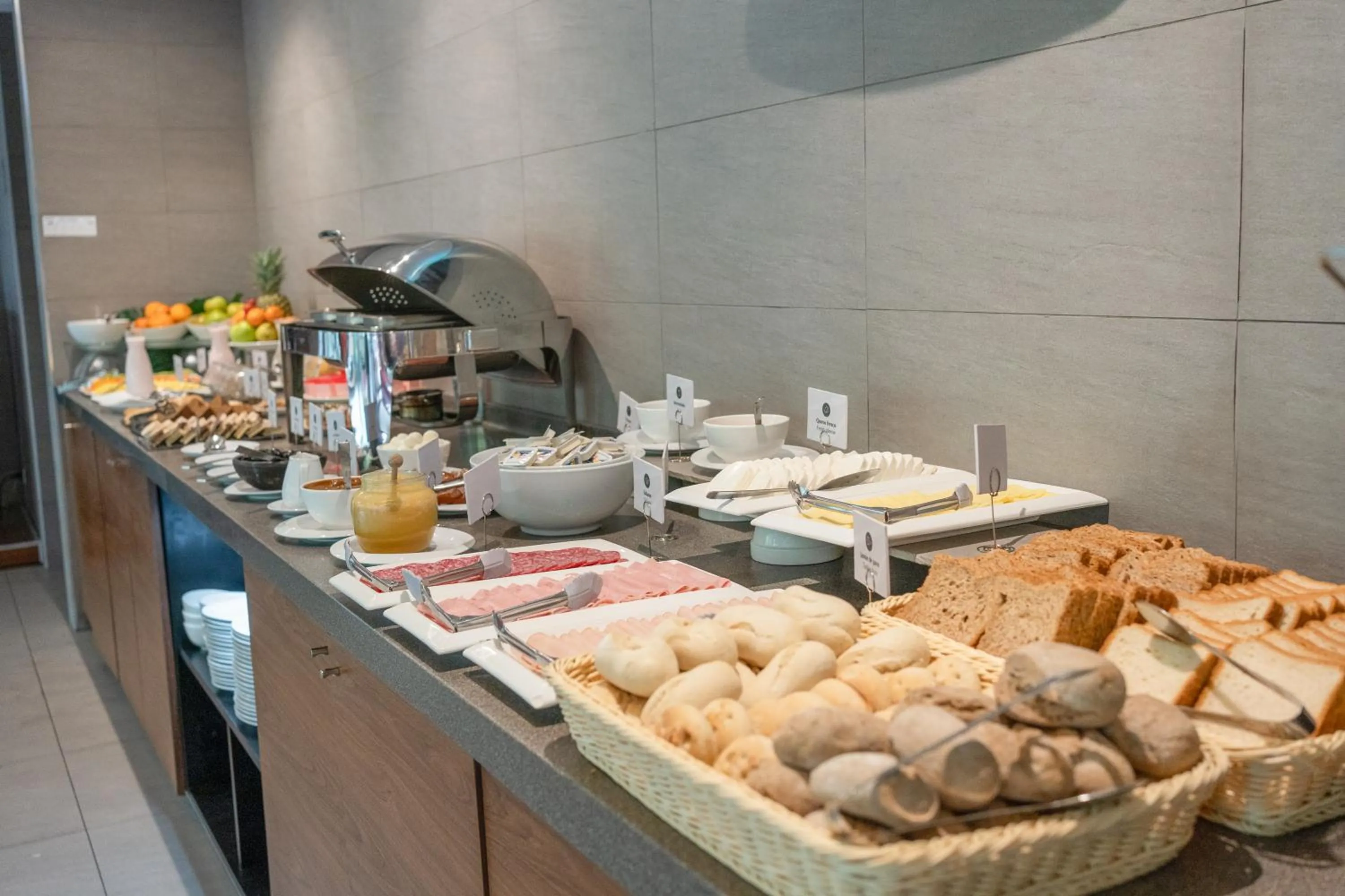 Breakfast in abba Presidente Suites Santiago