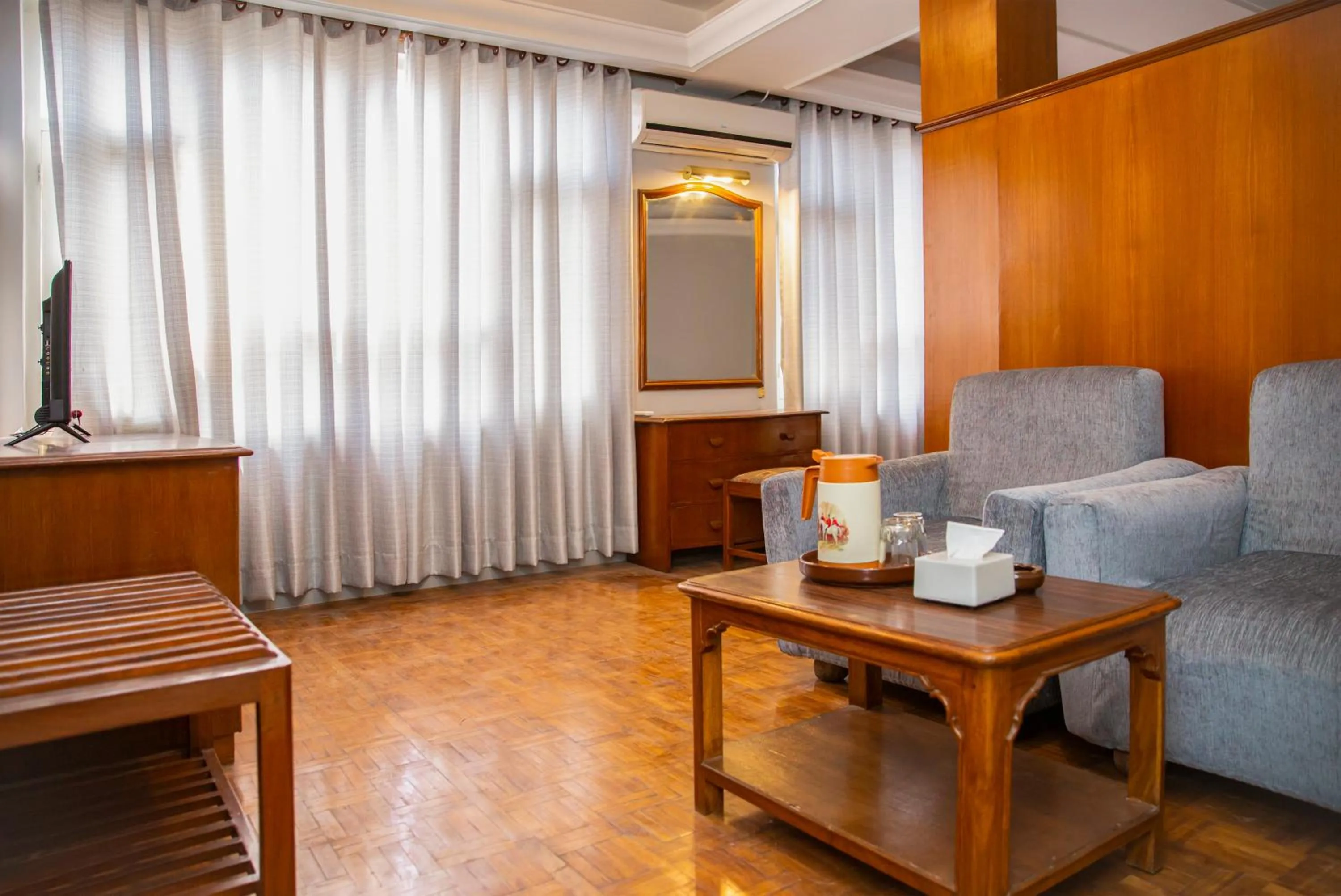 Living room in Mystic Homes Hotel