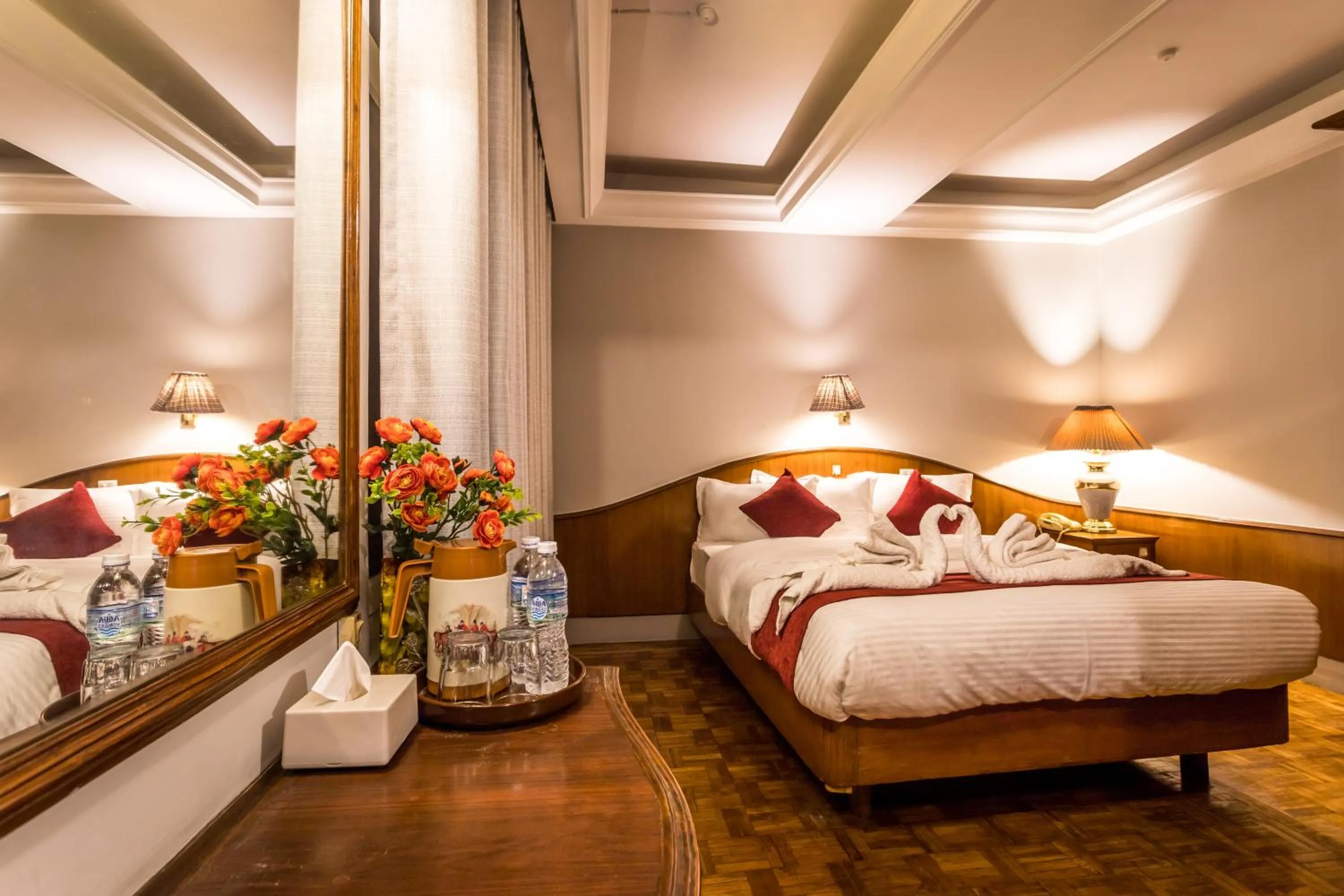 Deluxe Suite in Mystic Homes Hotel