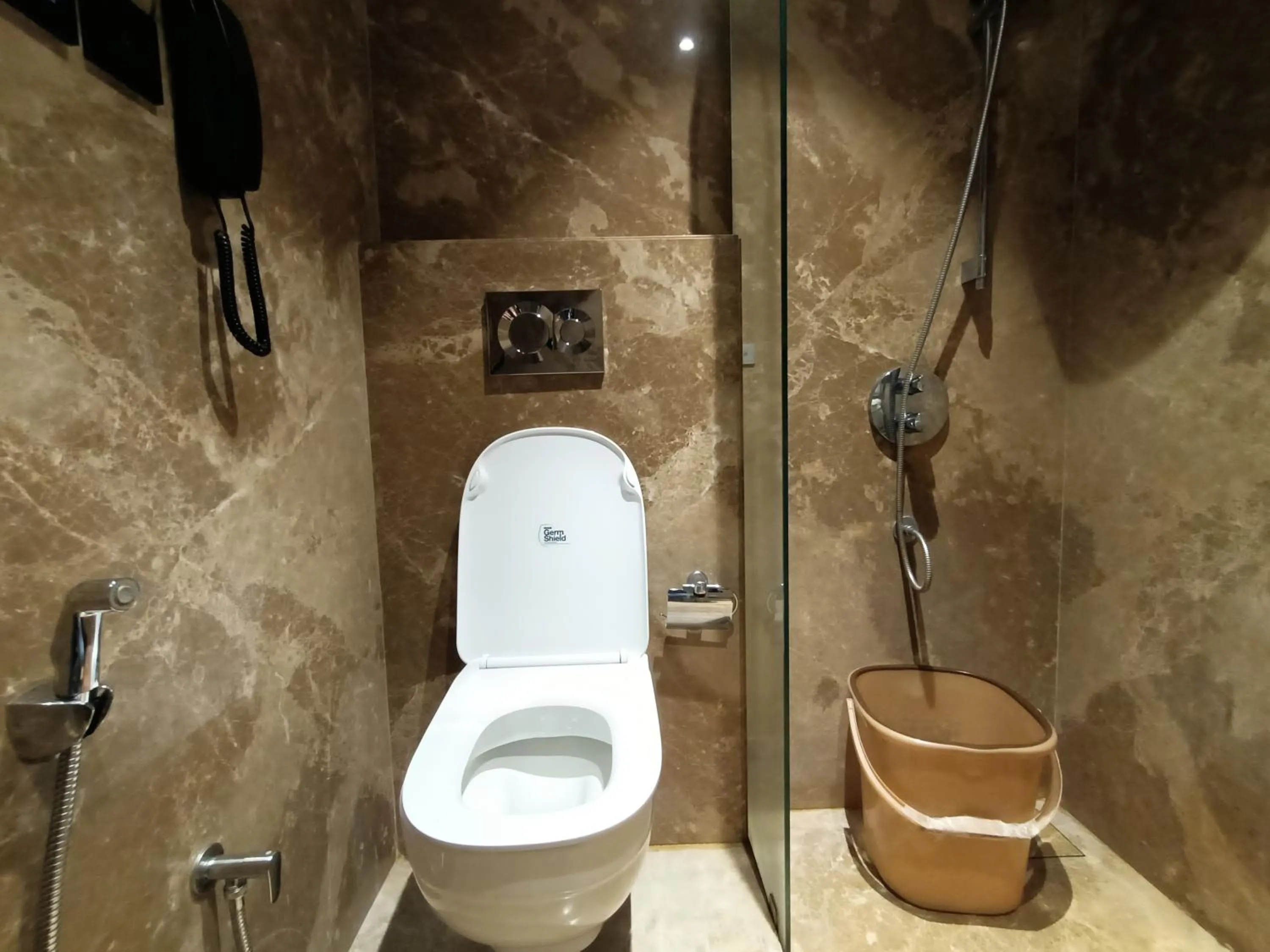 Shower in Hotel Highway Inn Andheri East