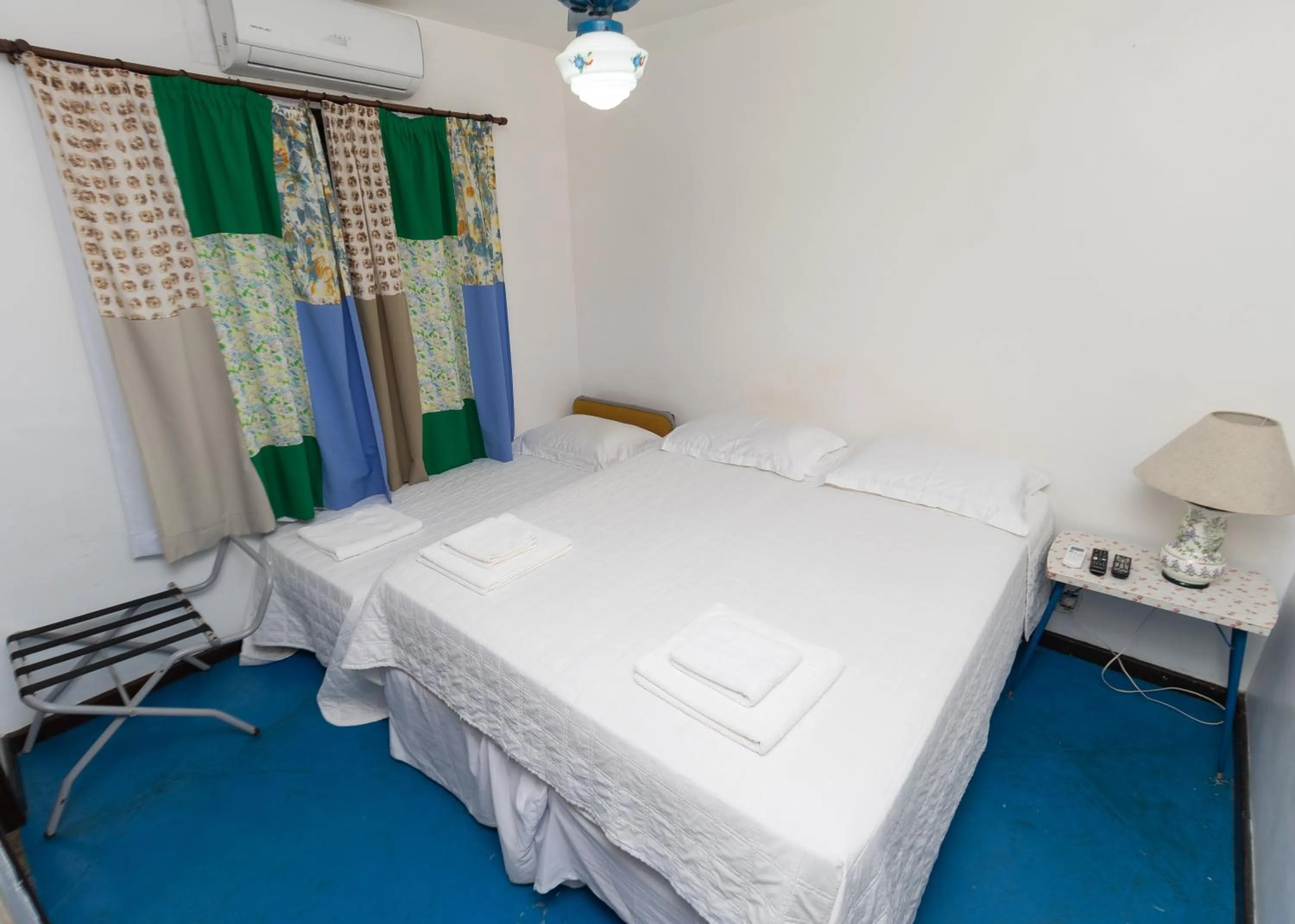 Property building, Bed in Pousada Ipitanga IV