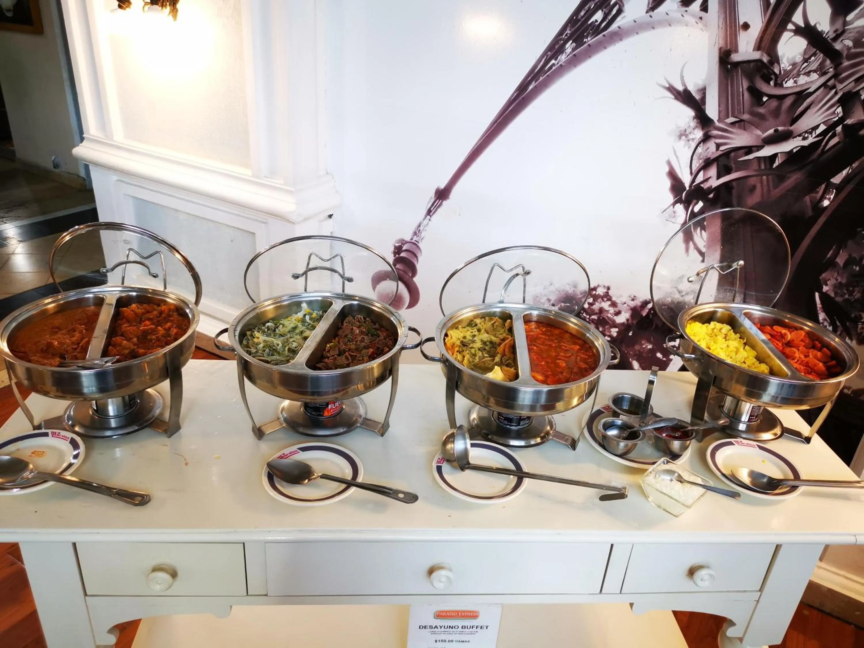 Breakfast in Paraíso Express