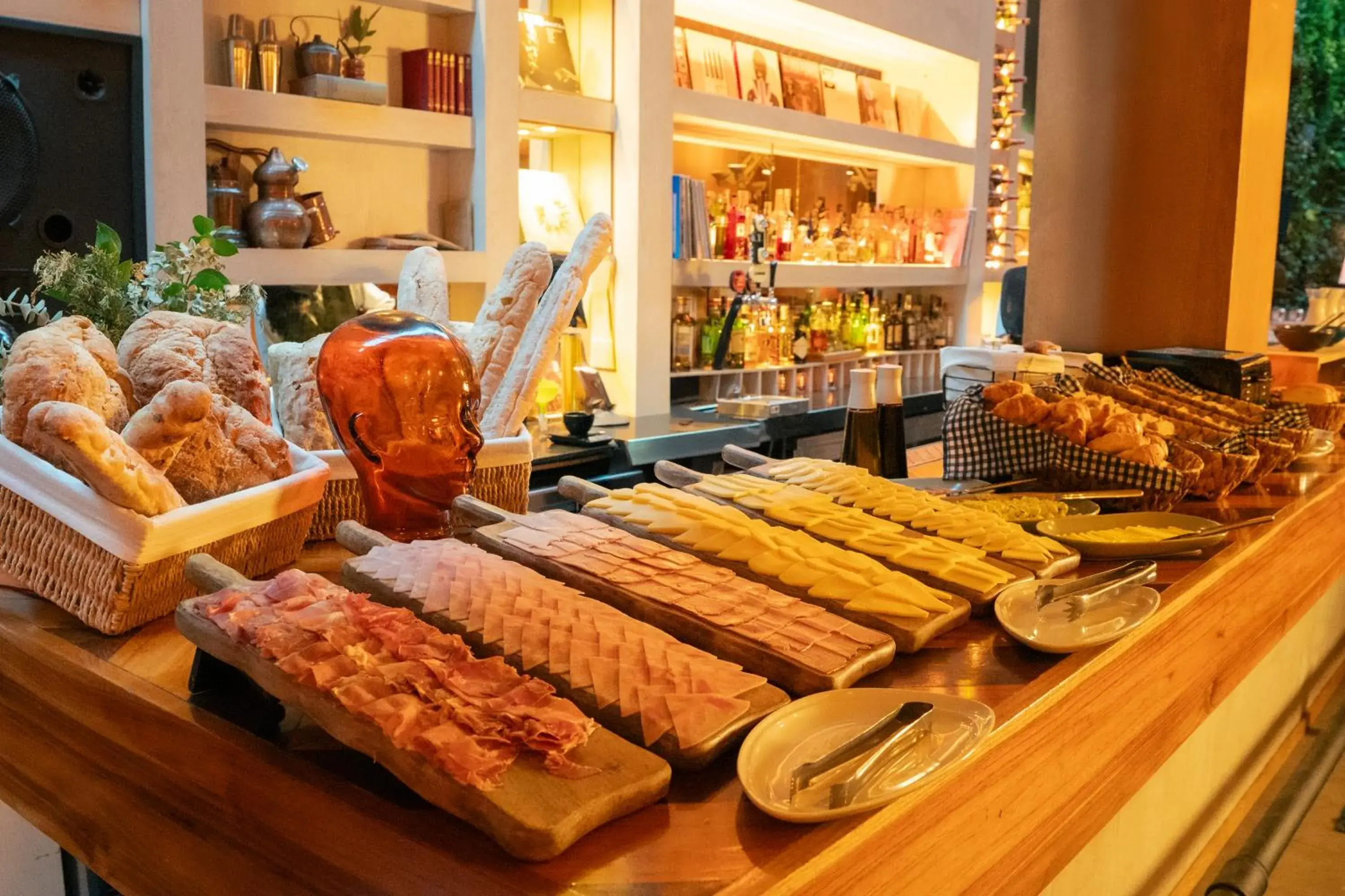 Restaurant/places to eat in The Click Clack Hotel Bogotá Restaurant/places to eat in The Click Clack Hotel Bogotá
