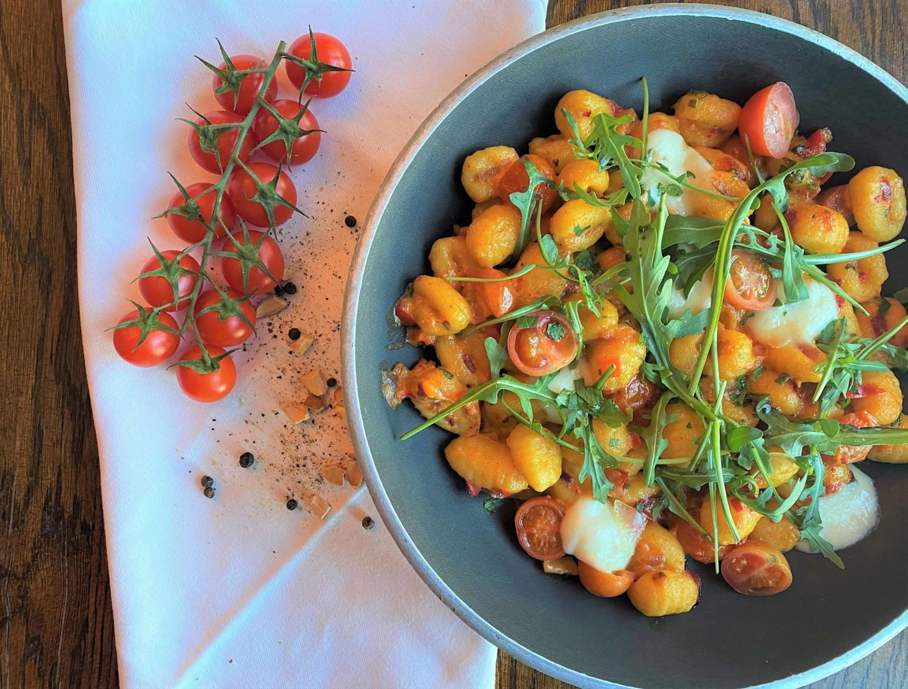 Restaurant/places to eat in Radisson Blu Hotel Marseille Vieux Port