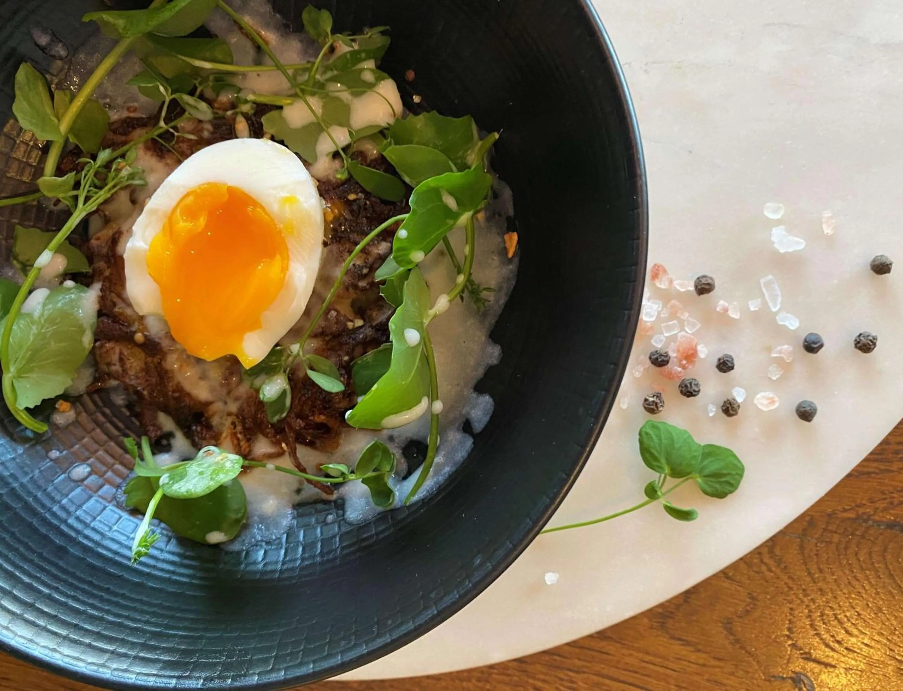 Restaurant/places to eat in Radisson Blu Hotel Marseille Vieux Port