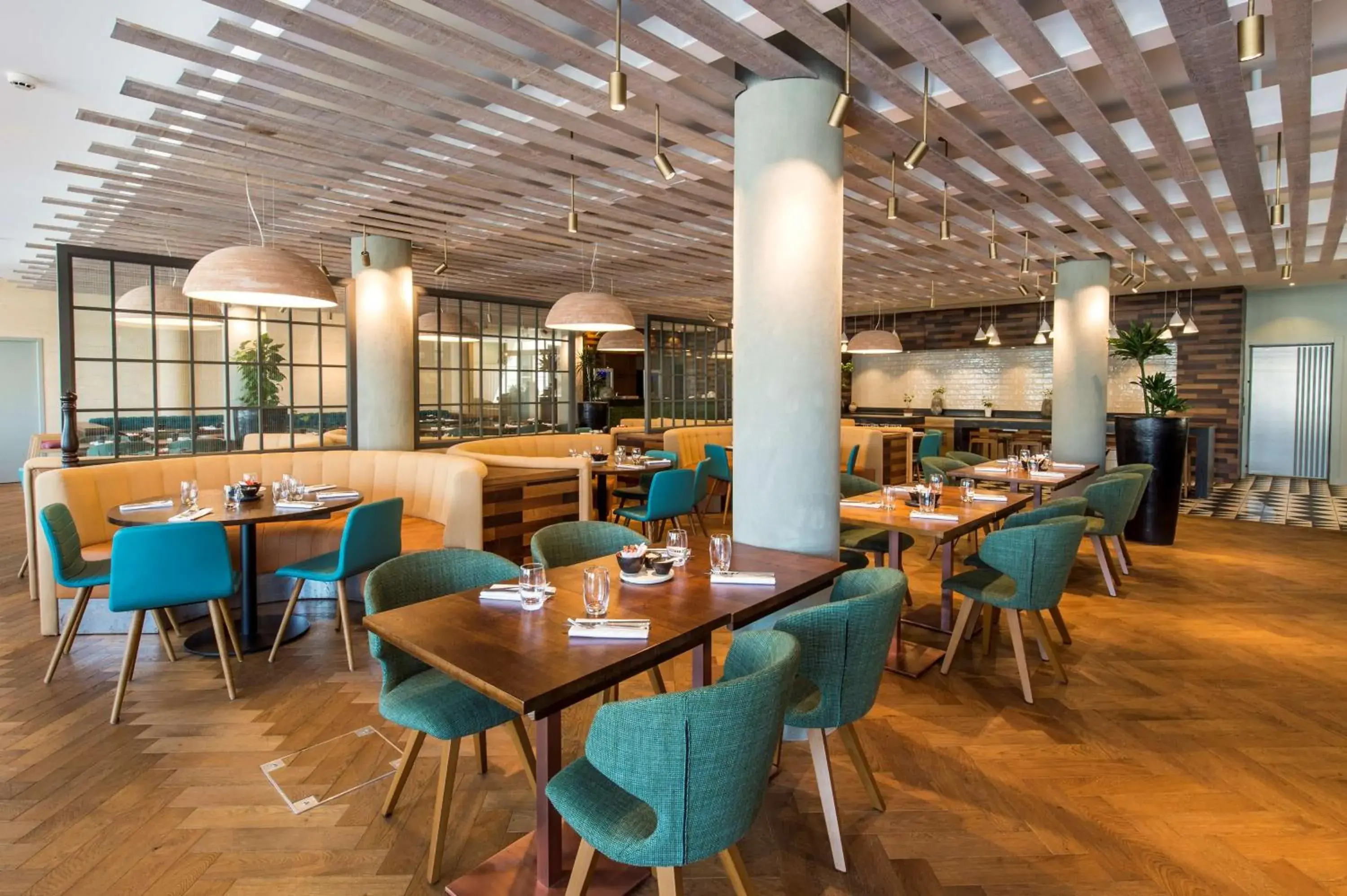 Restaurant/places to eat in Radisson Blu Hotel Marseille Vieux Port Restaurant/places to eat in Radisson Blu Hotel Marseille Vieux Port