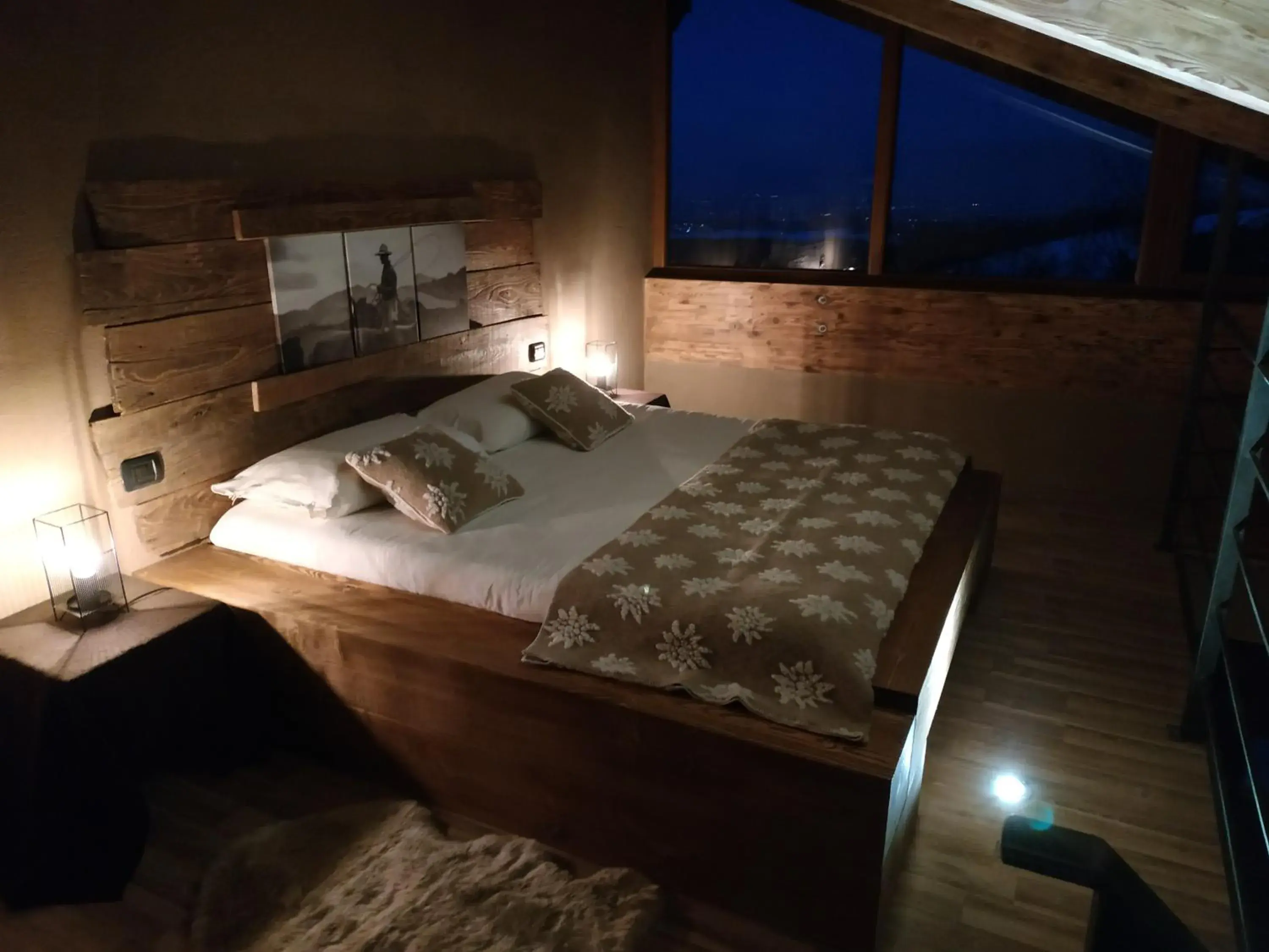 Deluxe Double or Twin Room with Mountain View in Locanda Cà Del Pian Deluxe Double or Twin Room with Mountain View in Locanda Cà Del Pian