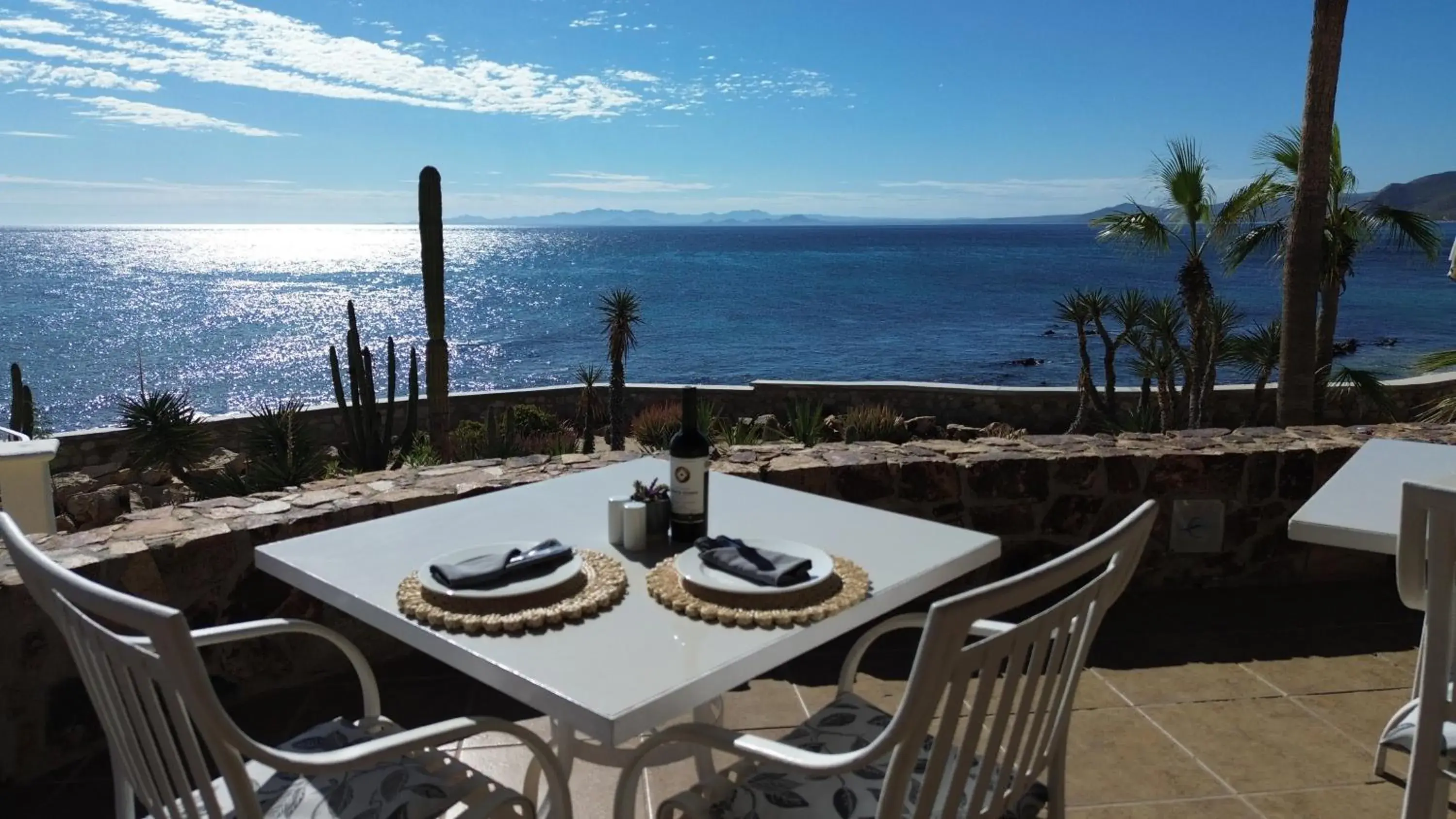 Restaurant/places to eat in Punta Pescadero Paradise Hotel & Villas Restaurant/places to eat in Punta Pescadero Paradise Hotel & Villas