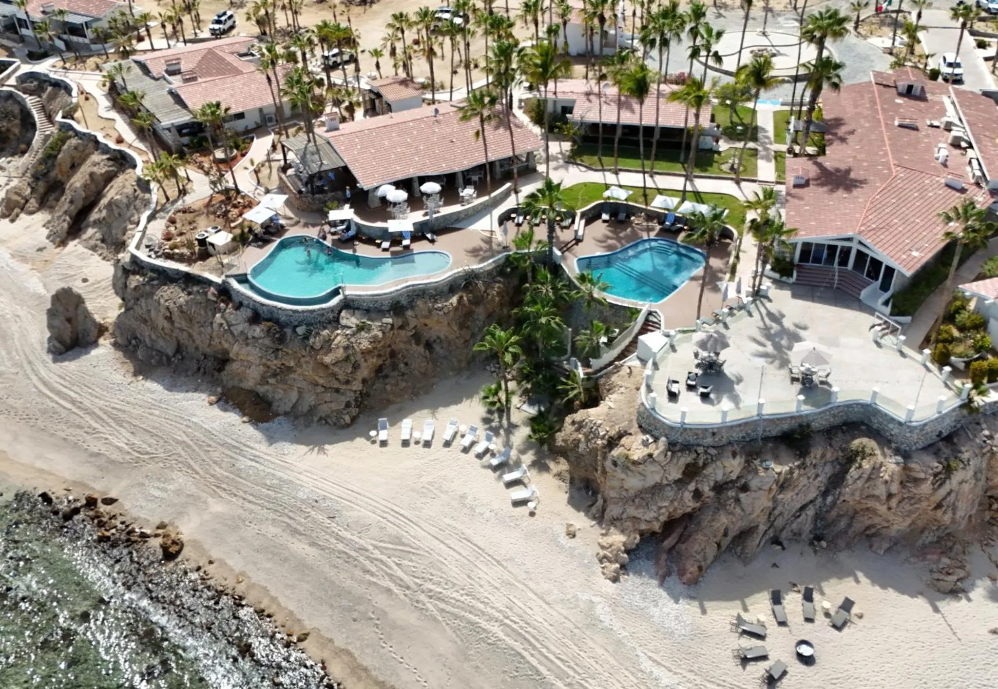 Swimming pool in Punta Pescadero Paradise Hotel & Villas