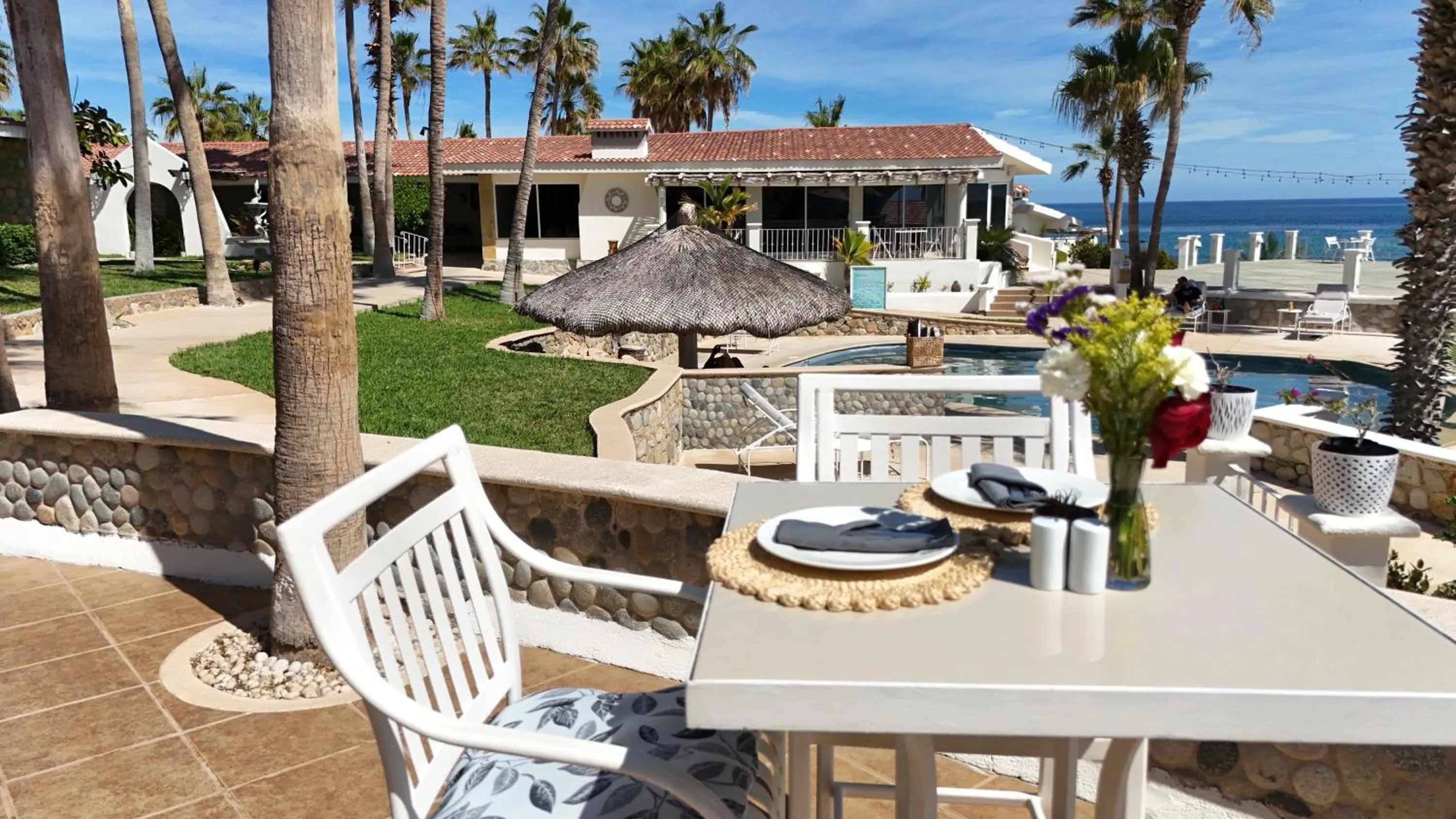 Swimming pool in Punta Pescadero Paradise Hotel & Villas