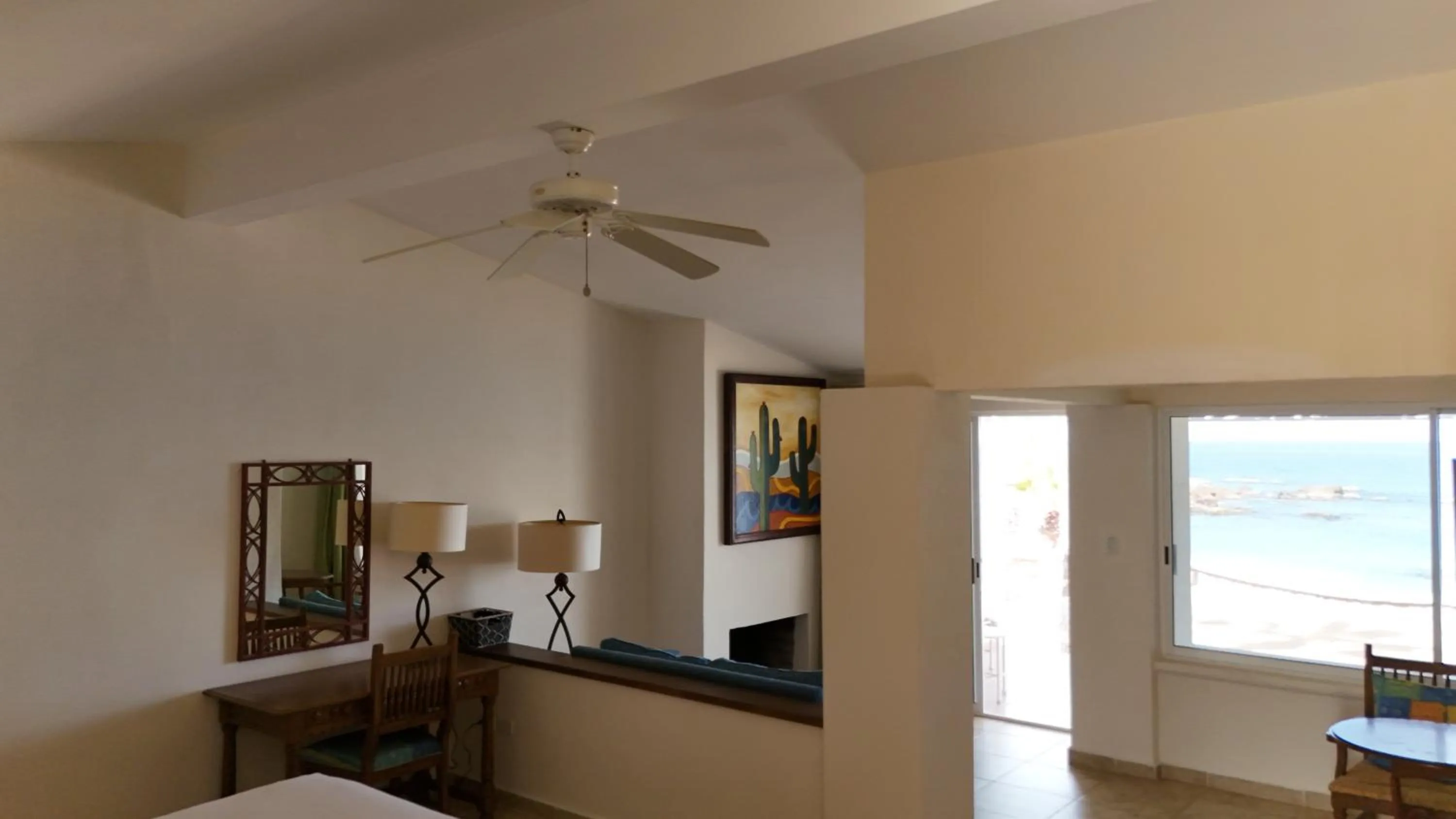 Photo of the whole room in Punta Pescadero Paradise Hotel & Villas