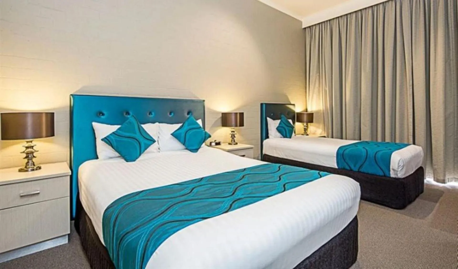 Bedroom, Bed in Pavilion Hotel Wagga Wagga