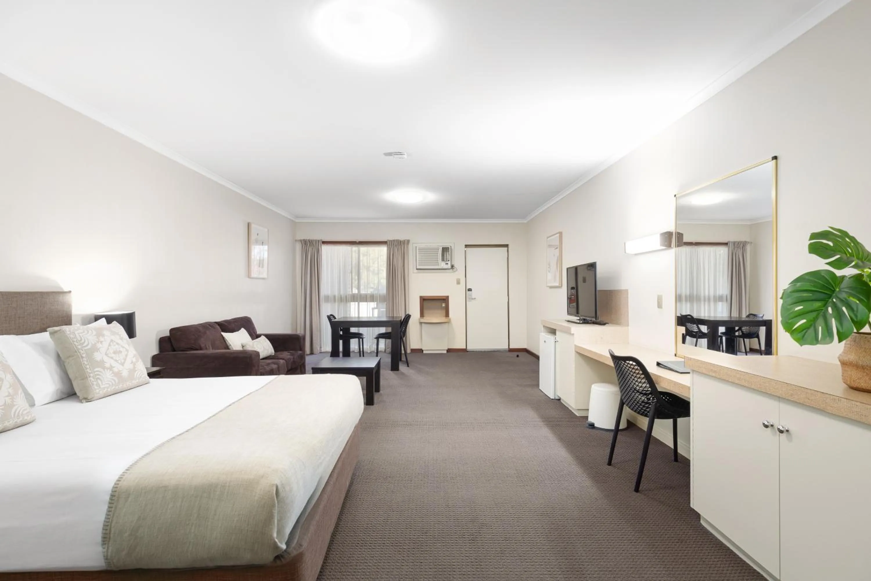 Bed in Presidential Motel