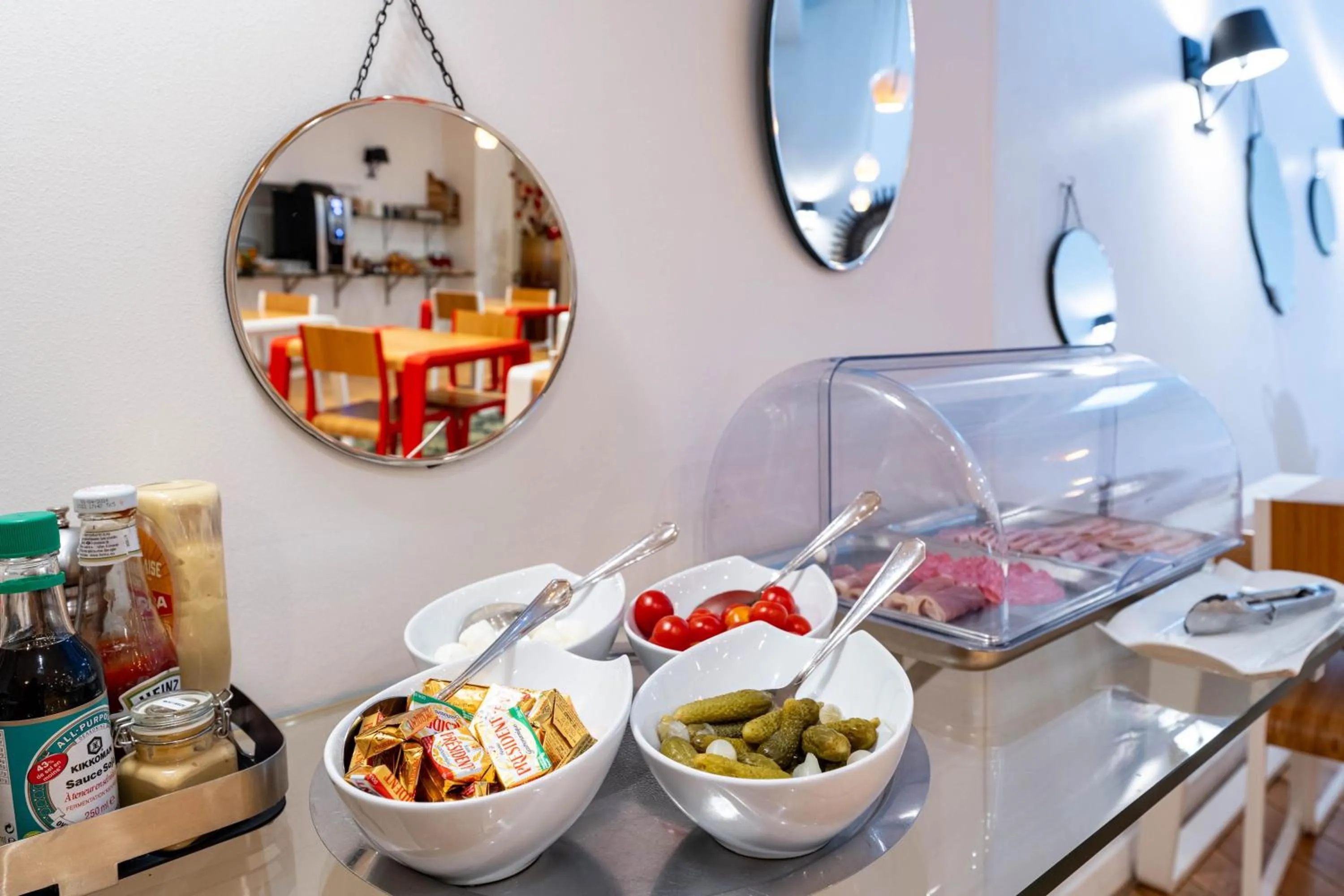 Breakfast in Hotel George - Astotel