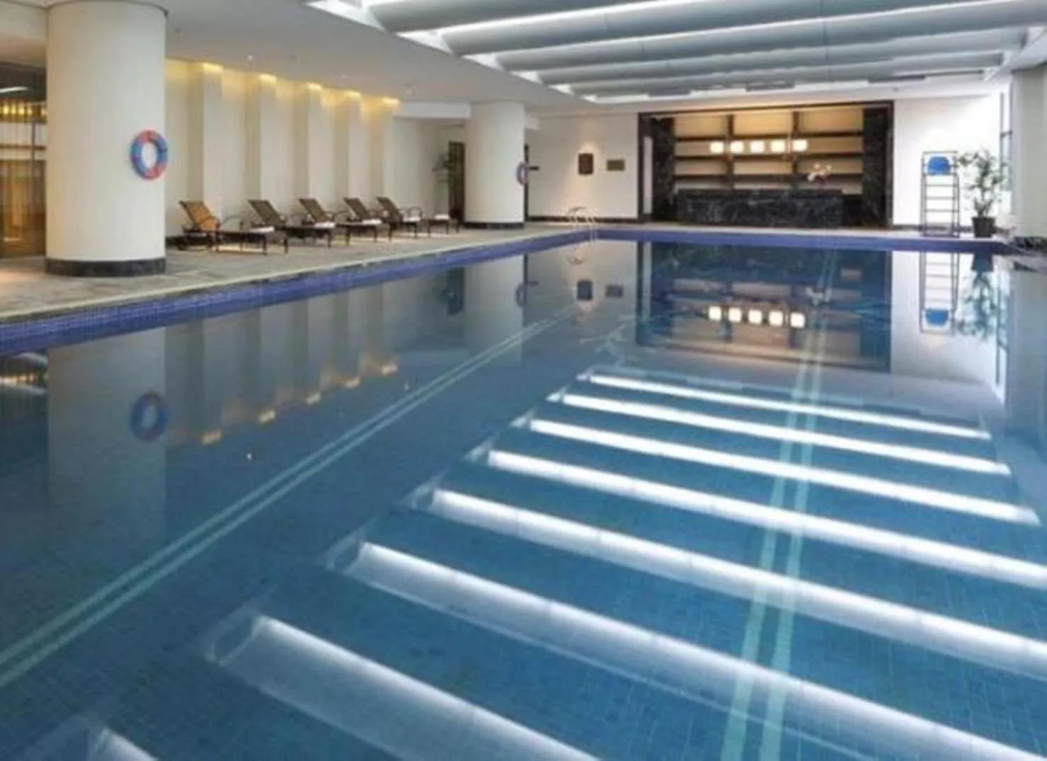 Swimming pool in S&N Zhejiang LinHai International Hotel