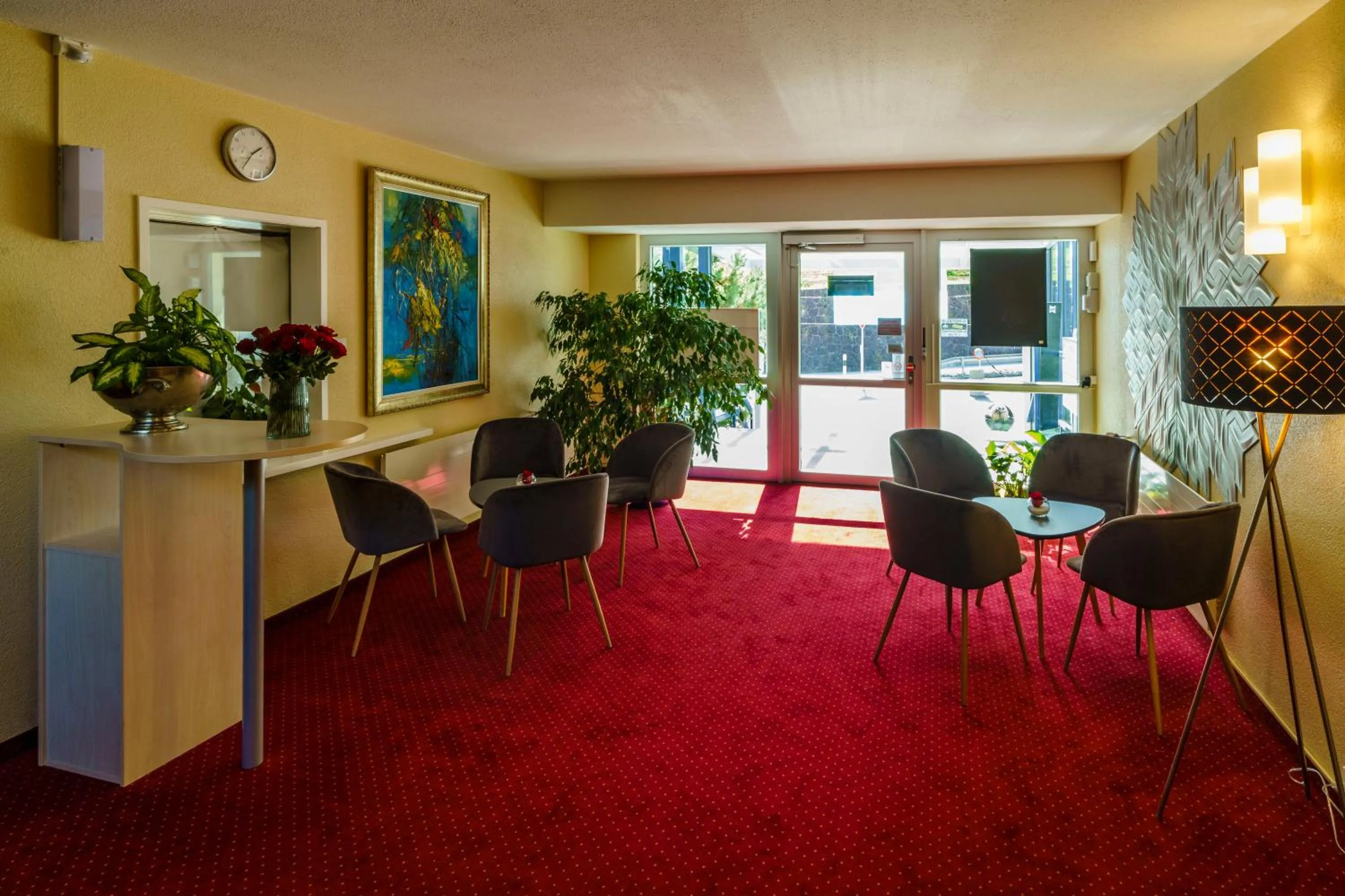 Seating area in Seeblick SMART Hotel Rössli