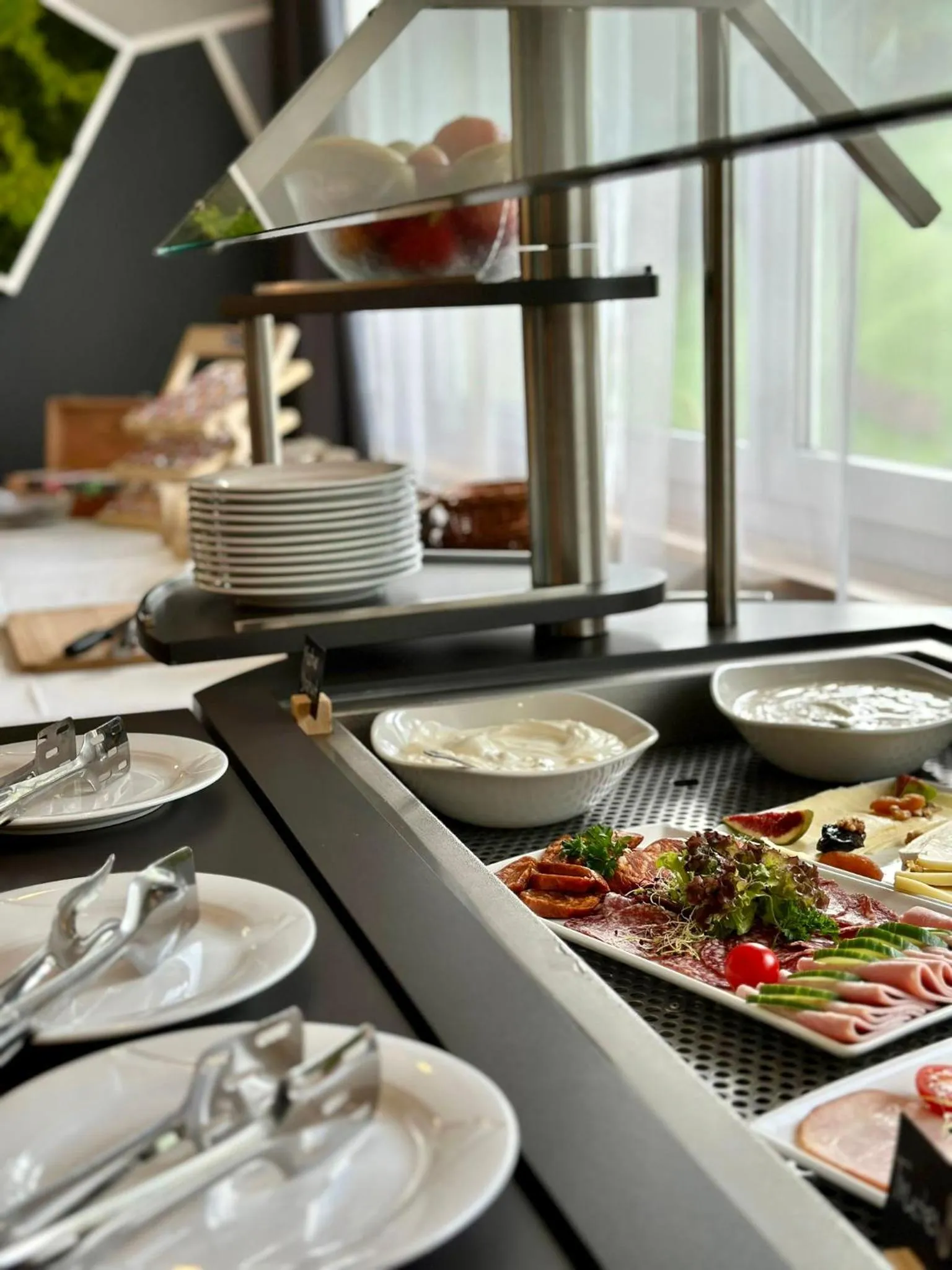 Restaurant/places to eat in Seeblick SMART Hotel Rössli