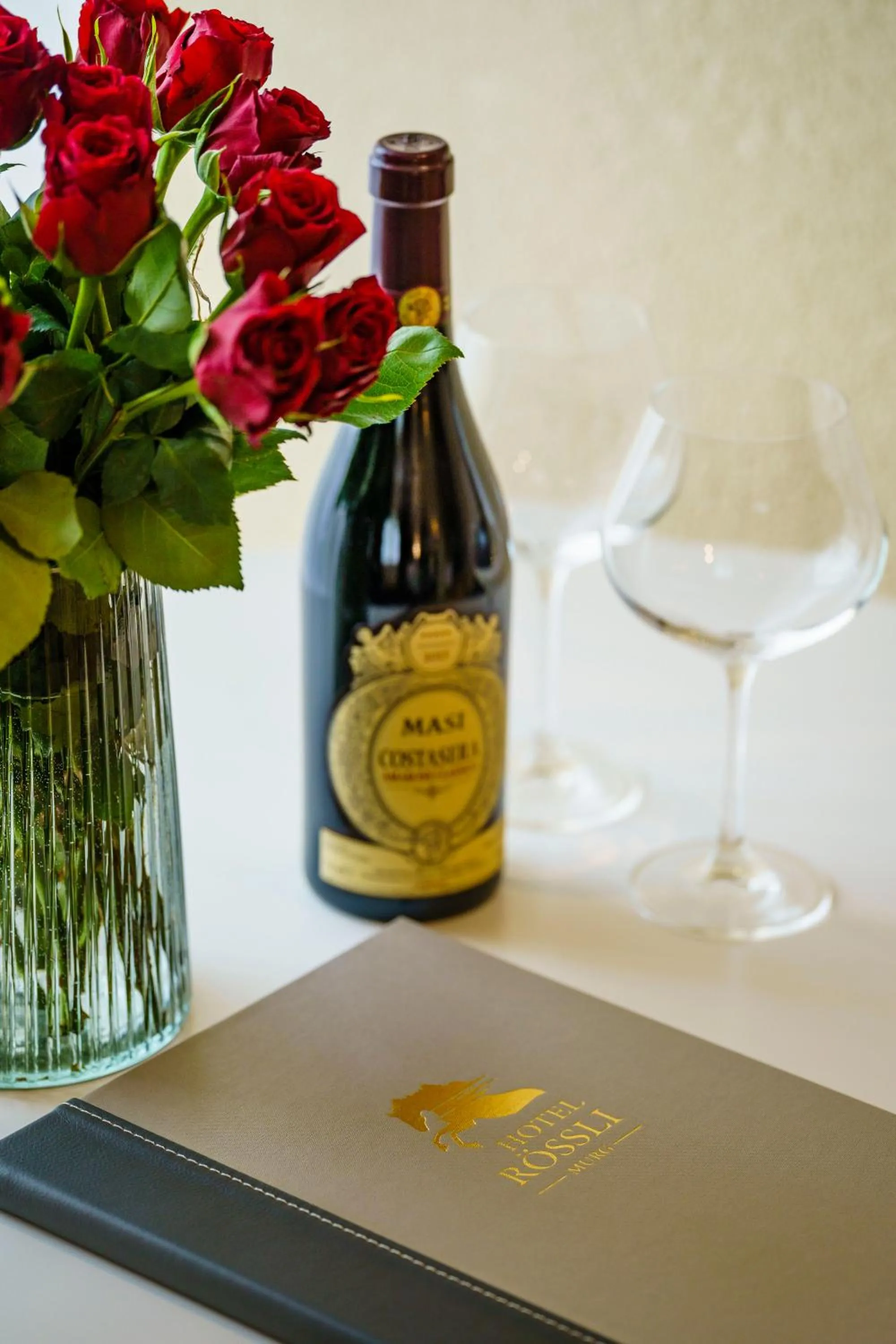 Food and drinks in Seeblick SMART Hotel Rössli